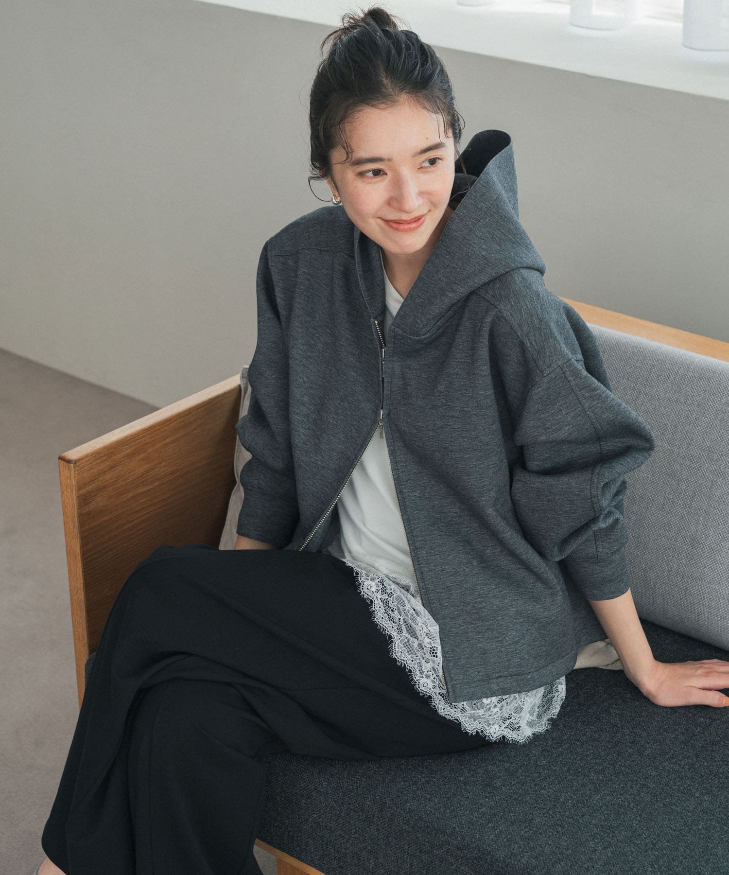 URBAN RESEARCH DOORS 『WEB限定』ダンボールニットバックフレアフーディー アーバンリサーチドアーズ ジャケット・アウター その他のジャケット・アウター ブラウン ネイビー ベージュ【送料無料】