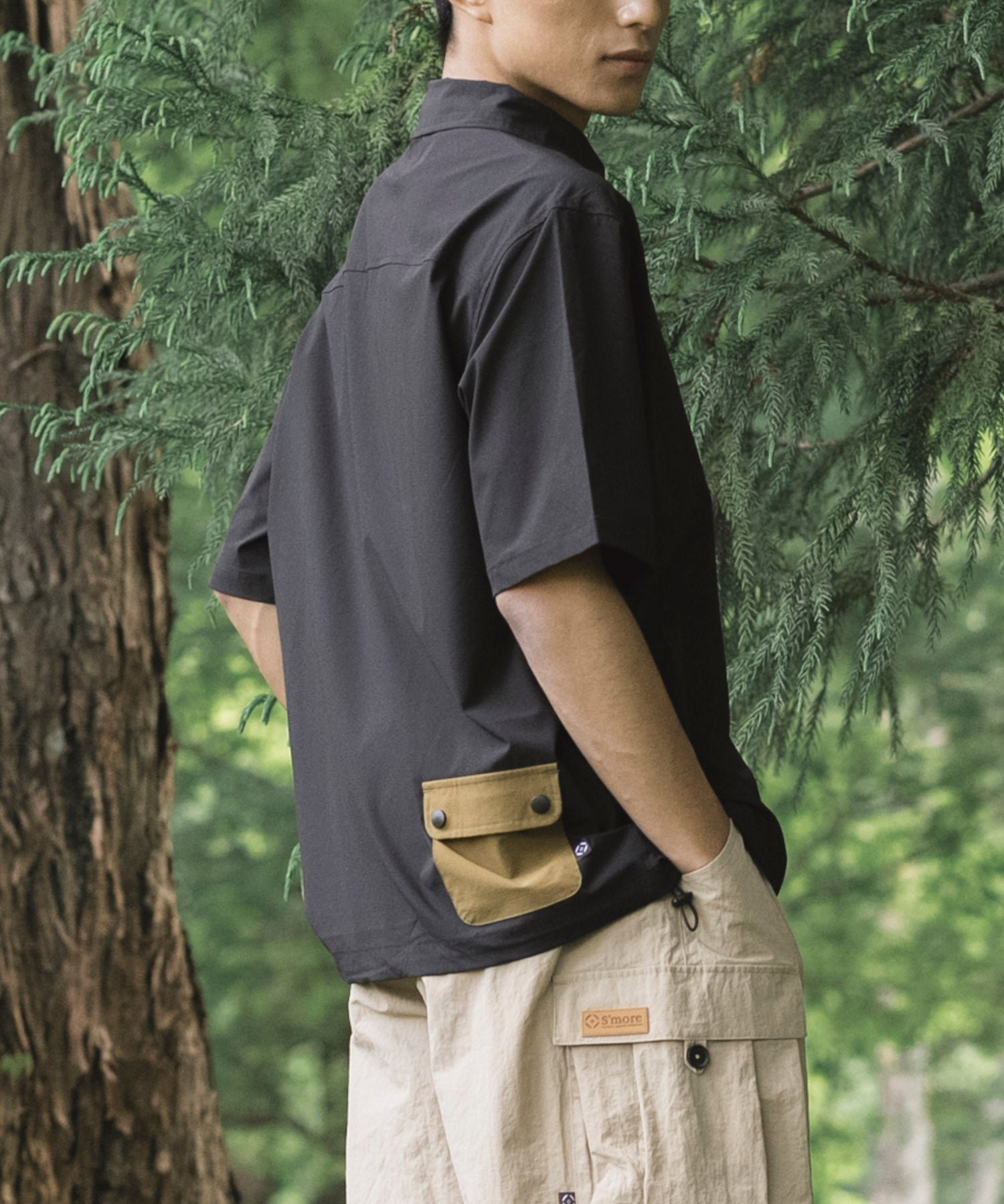 S'more Anti-static polo shirt アイモハ トップス シャツ・ブラウス ベージュ ブラック