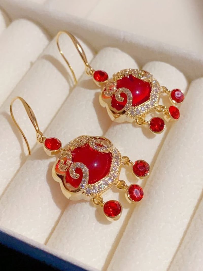 【SALE／20%OFF】Coo+i チャイナ風デザインピアス スレンダー アクセサリー・腕時計 ピアス レッド