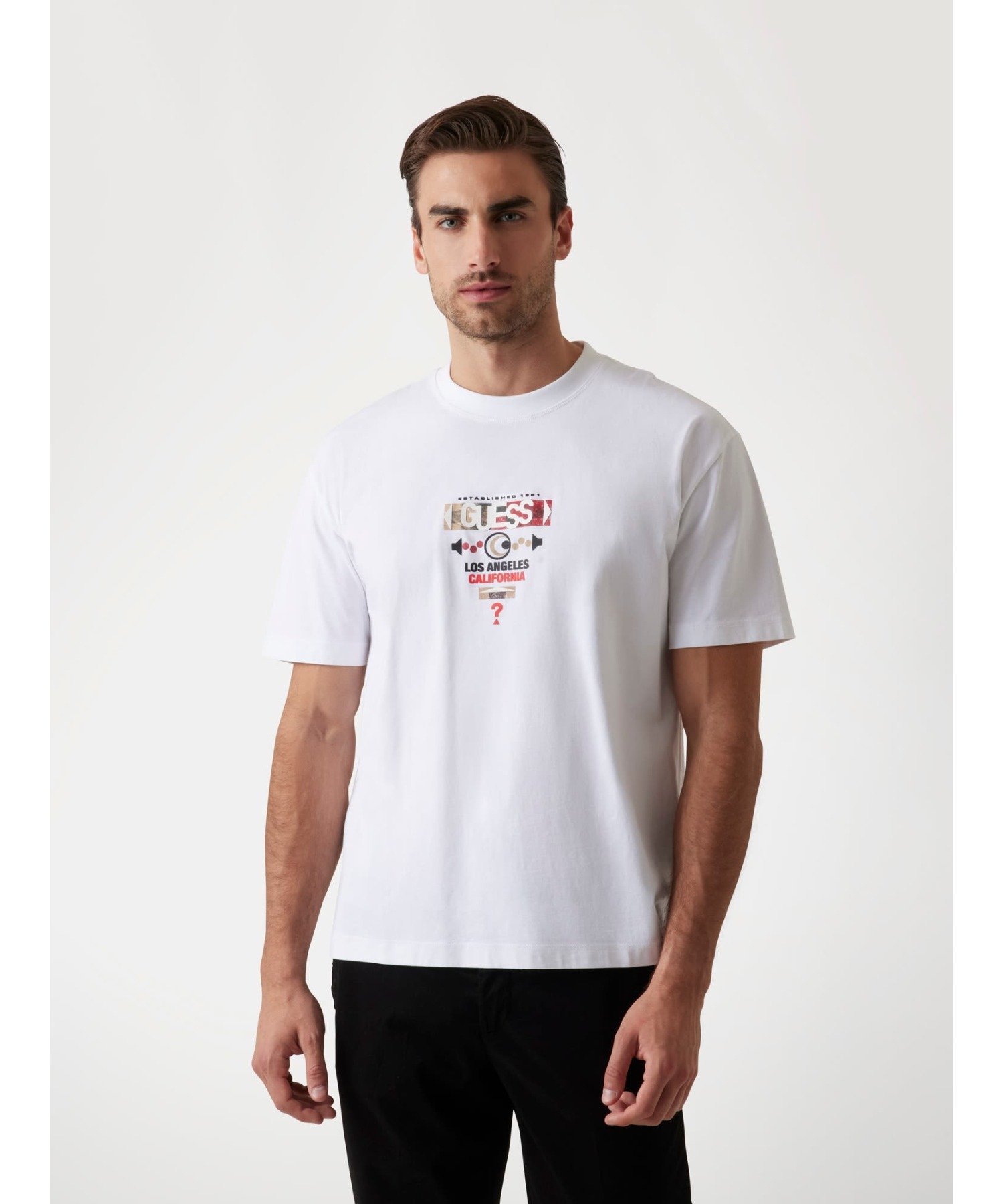 GUESS 半袖Tシャツ(M)Abstract Guess Triangle Tee ゲス トップス カットソー・Tシャツ ネイビー ホワイト