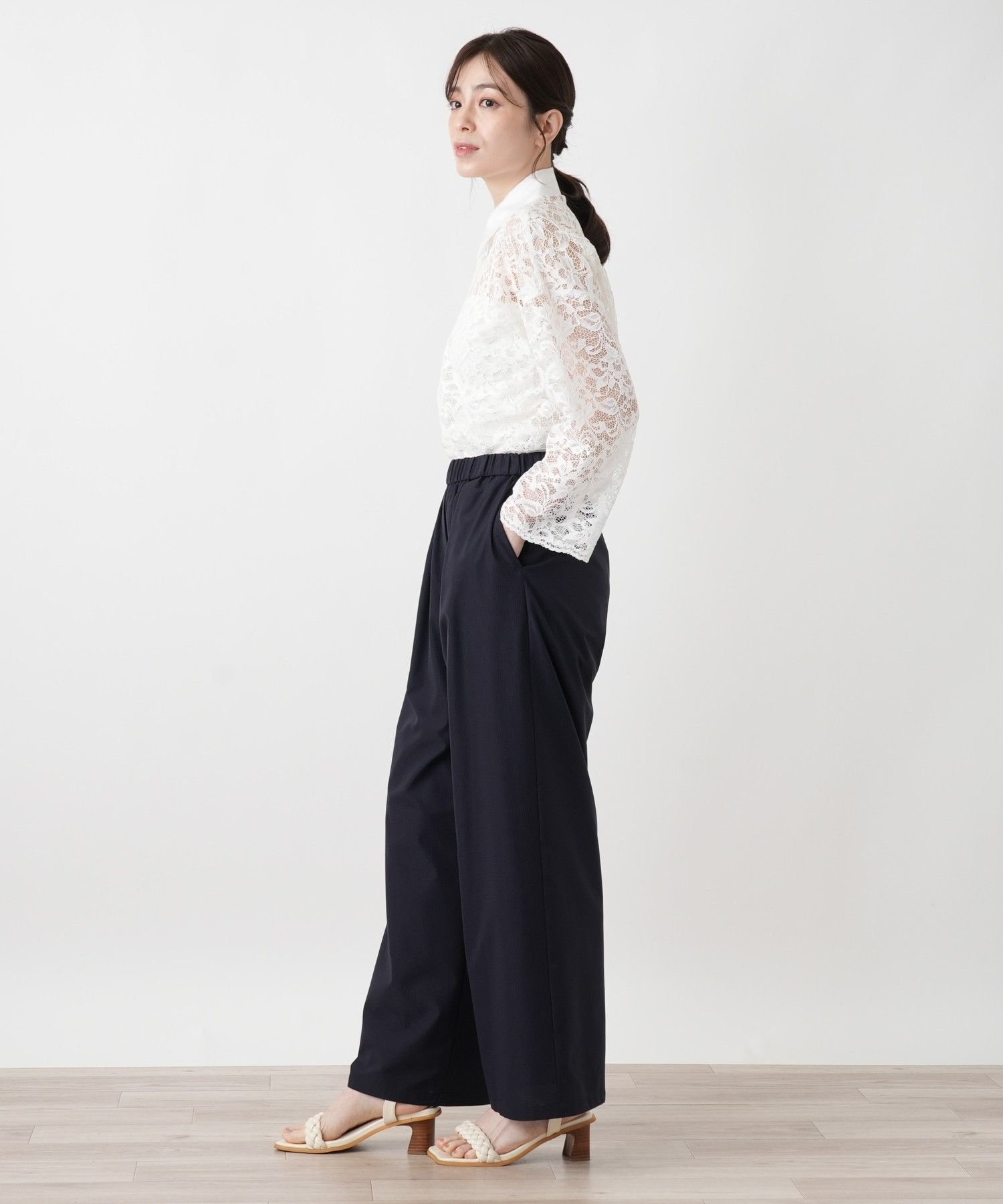 Leilian タックワイドパンツ【BOURGE】 レリアン パンツ その他のパンツ ネイビー