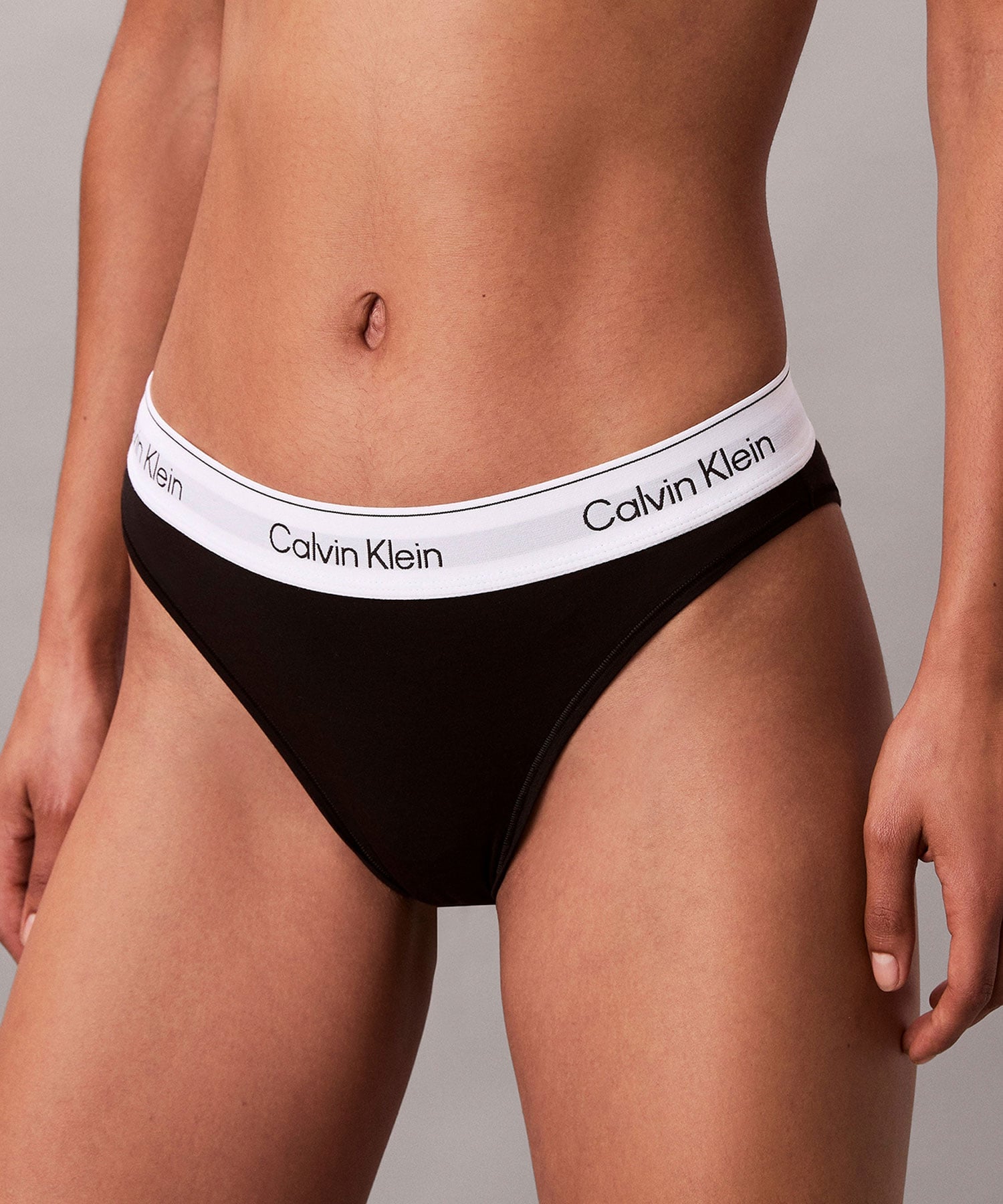 Calvin Klein Underwear Calvin Klein Underwear/(W)【公式ショップ】 カルバンクライン ハイレッグタンガ Calvin Klein Underwear QF8524 カルバン・クライン インナー・ルームウェア ショーツ グレー ブラック【送料無料】