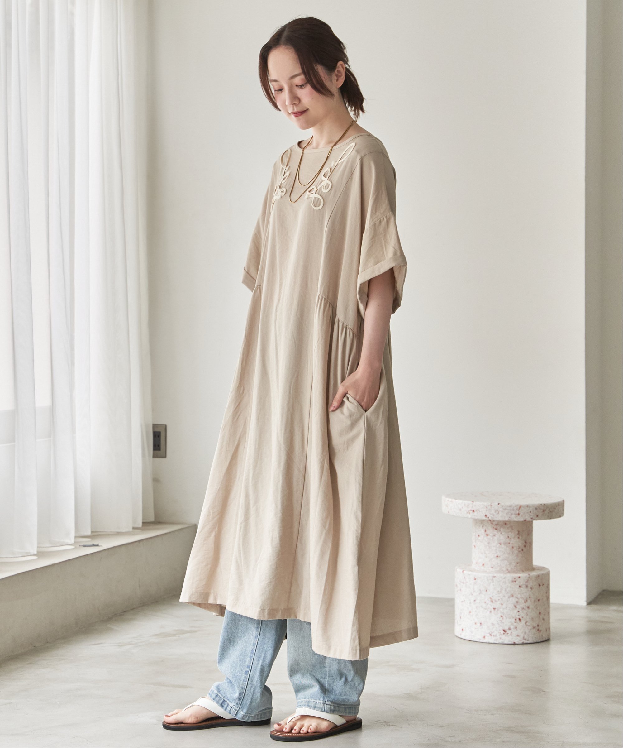 【SALE／40%OFF】LBC with Life コード刺繍ロングワンピース エルビーシー ワンピース・ドレス ワンピース ブラウン ブラック ベージュ