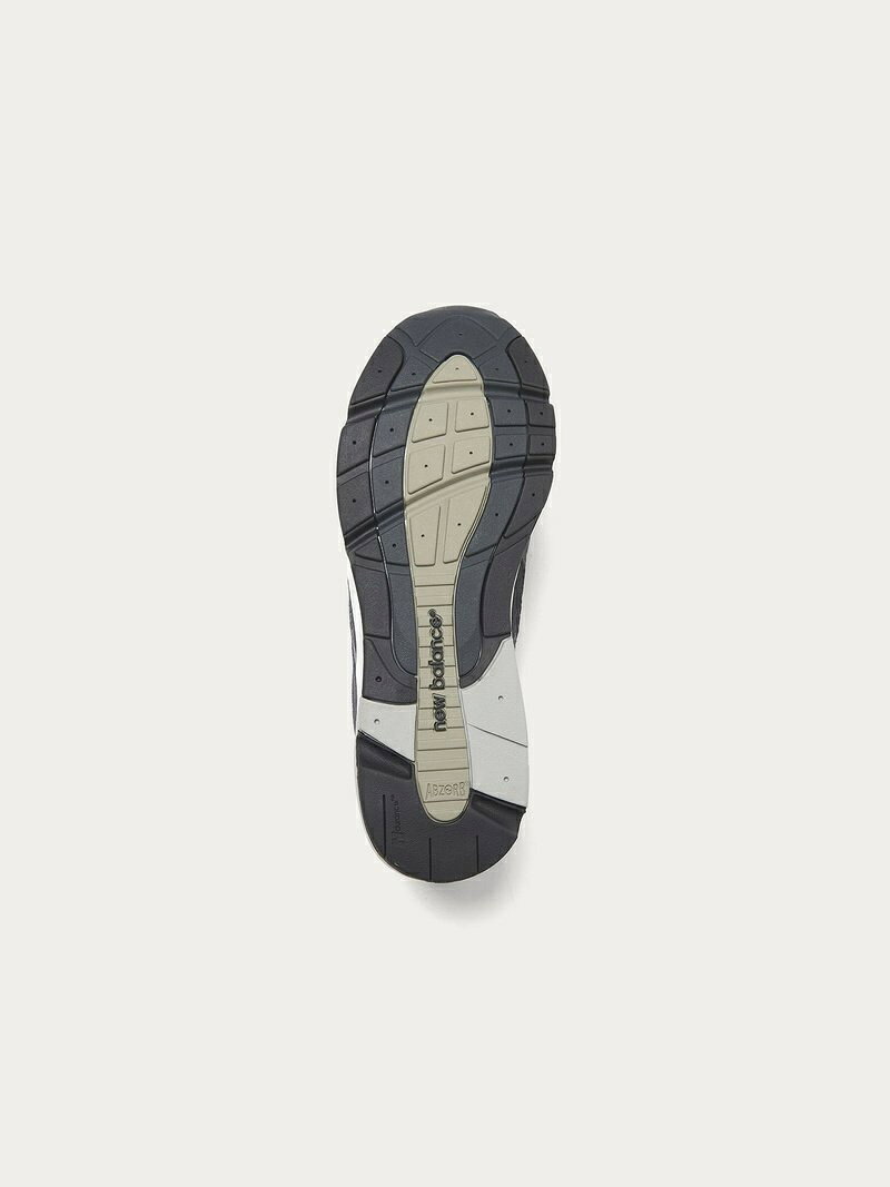 CM1700 1331-499-8738: JC Gray