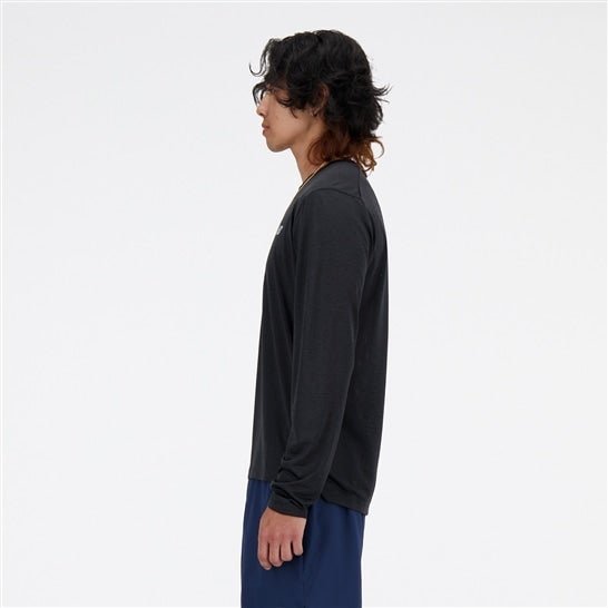 New Balance 【ランニング】Athletics ロングスリーブTシャツ ニューバランス トップス カットソー・Tシャツ ブラック【送料無料】