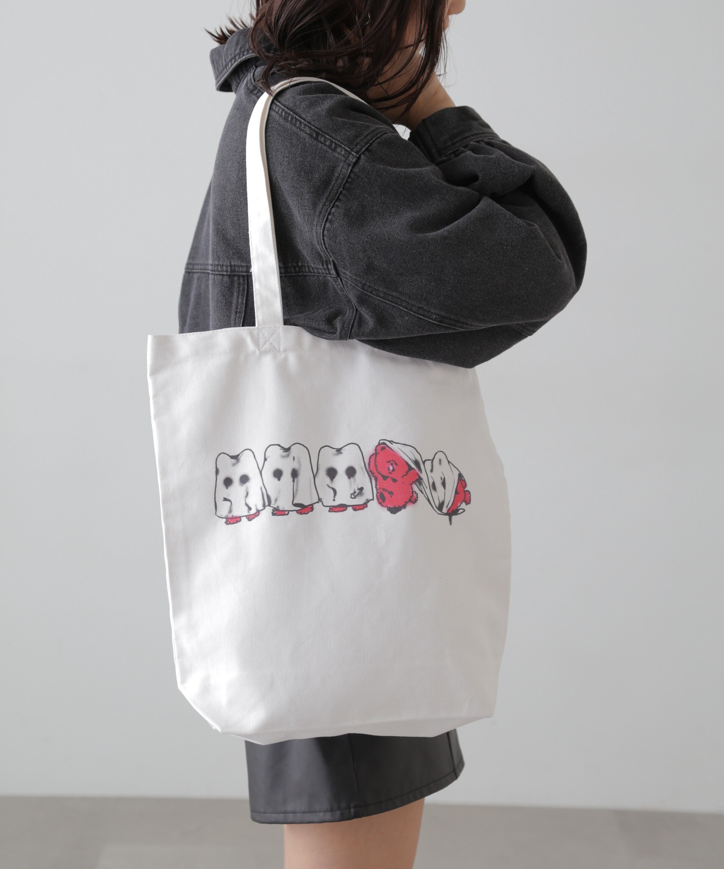 【SALE／40%OFF】FREE'S MART くまばけトートバッグ フリーズ マート ファッション雑貨 その他のファッション雑貨 ホワイト
