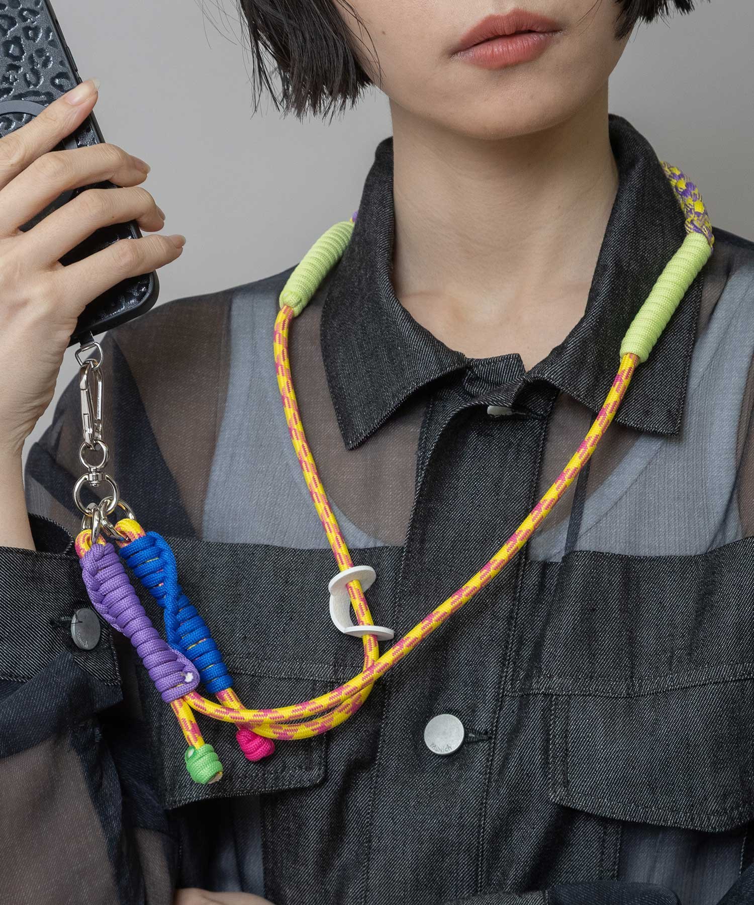 Munich カラフルモバイルショルダーストラップ ミューニック ファッション雑貨 チャーム・キーチェーン..