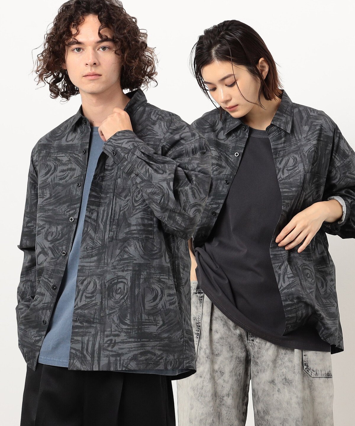 Purple&Yellow ドローイングプリントシャツ コムサイズム トップス シャツ・ブラウス ブラック