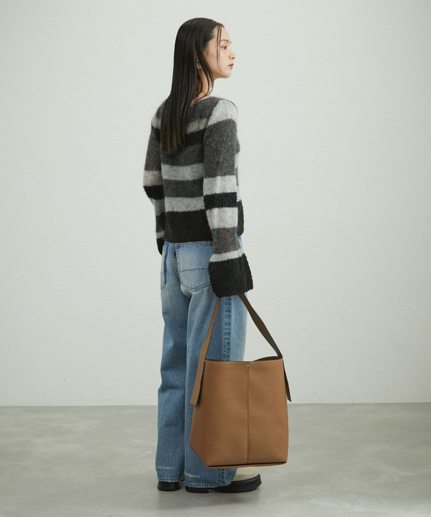 ADAM ET ROPE' FEMME 【再入荷】軽量シュリンクワンハンドルバッグ アダムエロペ バッグ ショルダーバッグ ブラック ブラウン【送料無料】