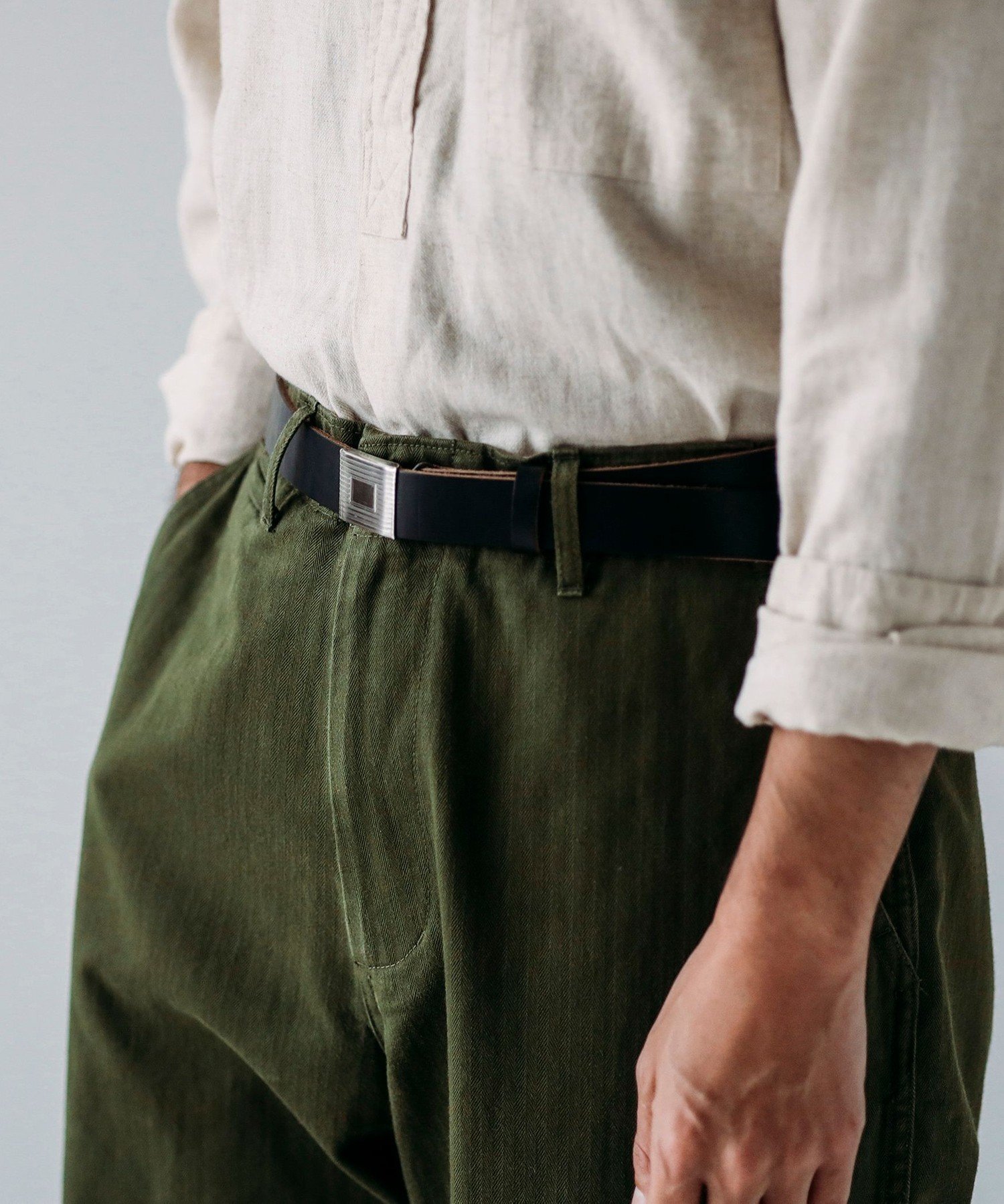 BEAMS PLUS Plate Belt Horween Leather ビームス メン ファッション雑貨 ベルト ブラウン ブラック【送料無料】