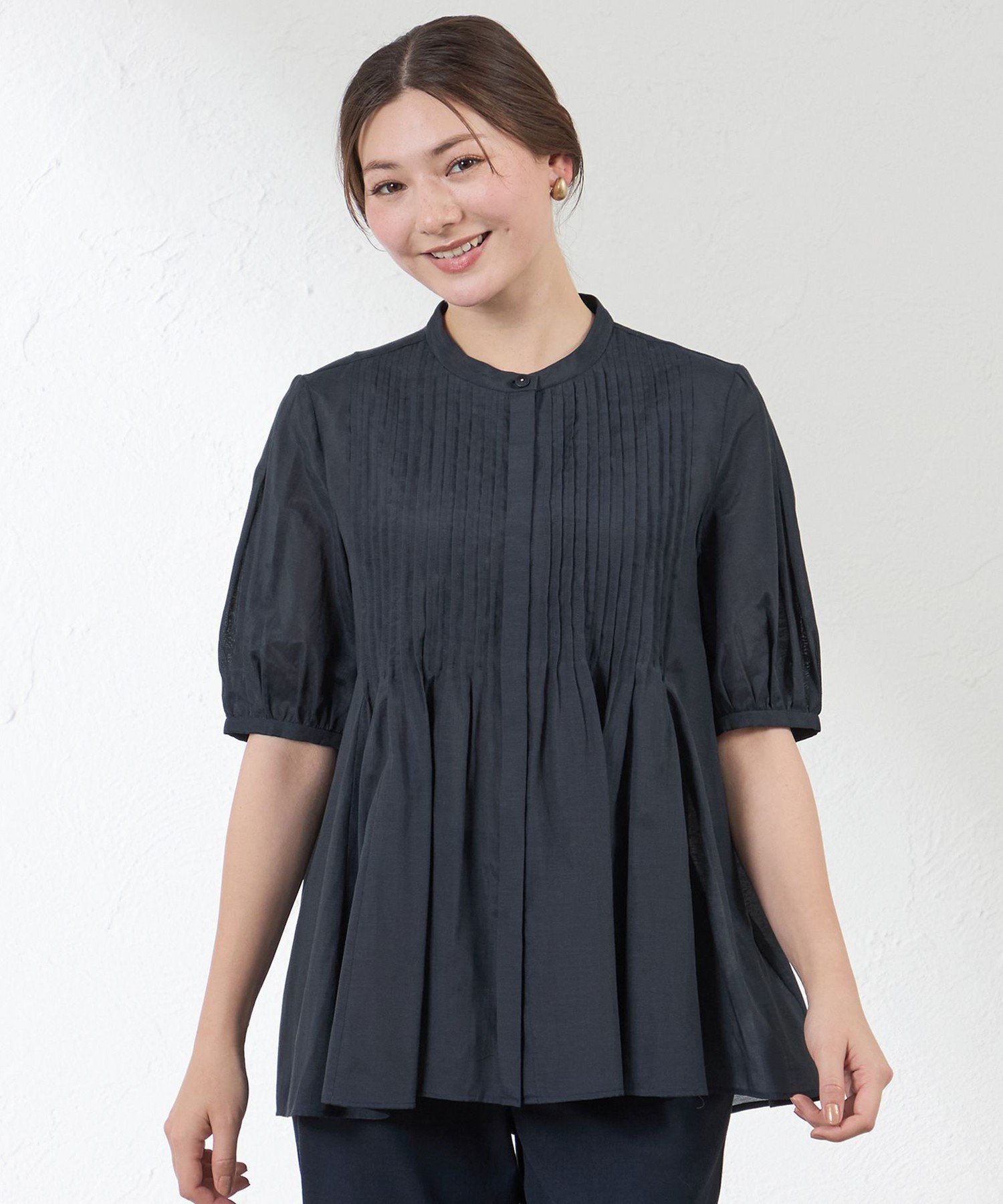 【SALE／24%OFF】AMACA 【接触冷感】シルキーローン ピンタックブラウス アマカ トップス シャツ・ブラウス ホワイト イエロー ブラック【送料無料】