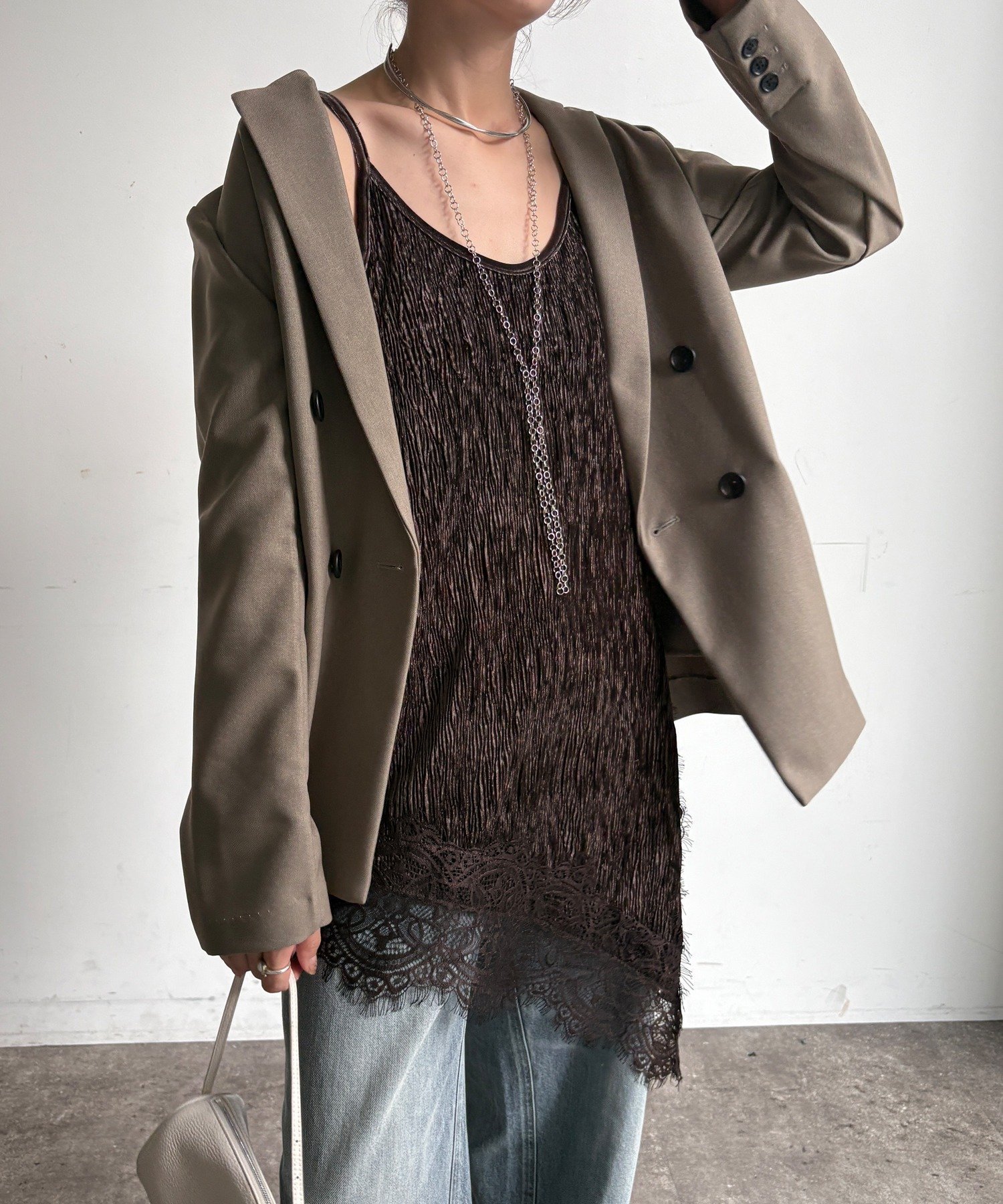 【WEB限定】裾レースベロア楊柳アシメロングキャミ ドゥドゥ トップス シャツ・ブラウス ベージュ ブラウン ブラック
