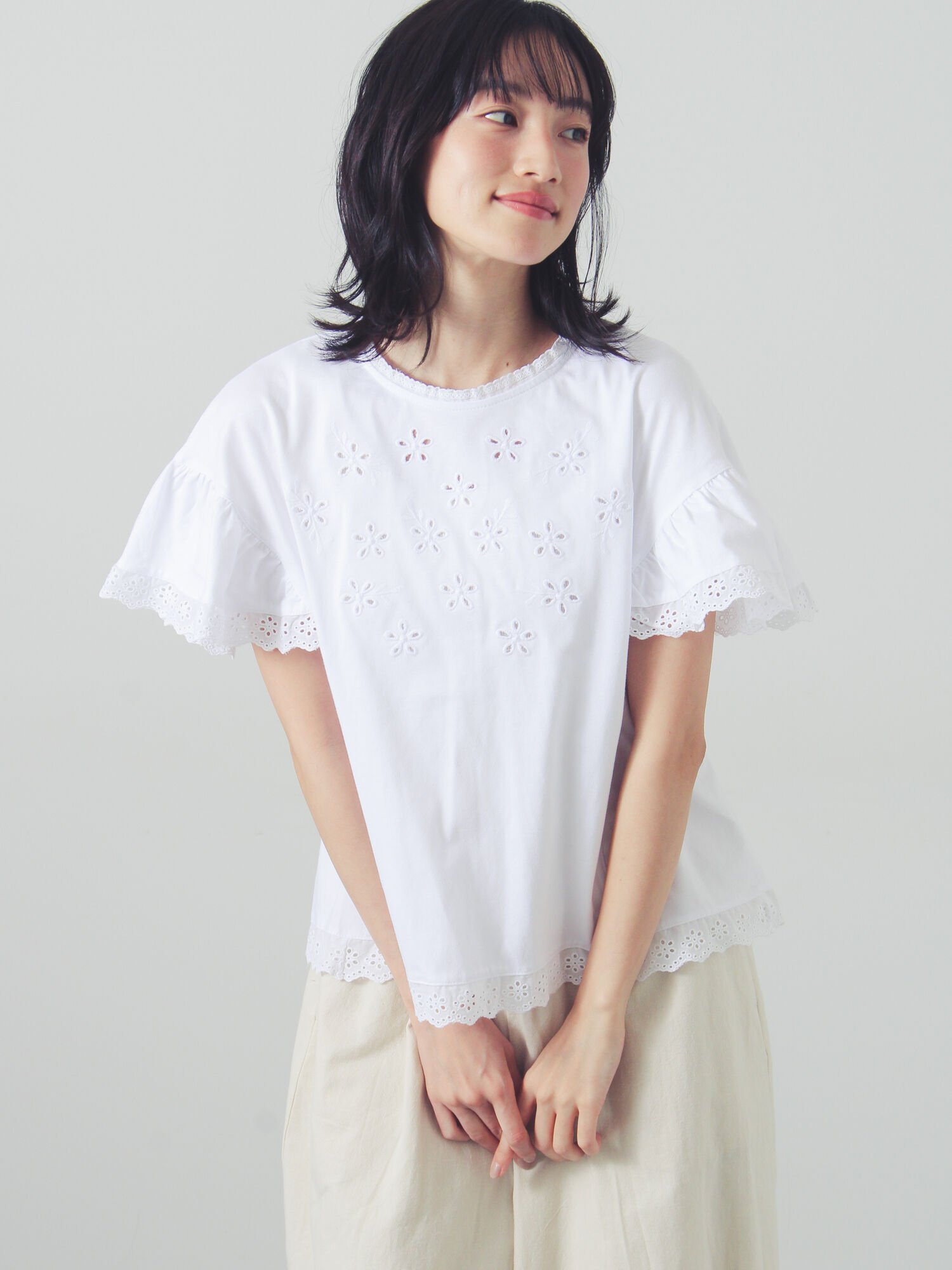 Samansa Mos2 カットワーク刺繍レースカットソー サマンサモスモス トップス カットソー・Tシャツ ホワイト ブラック ベージュ
