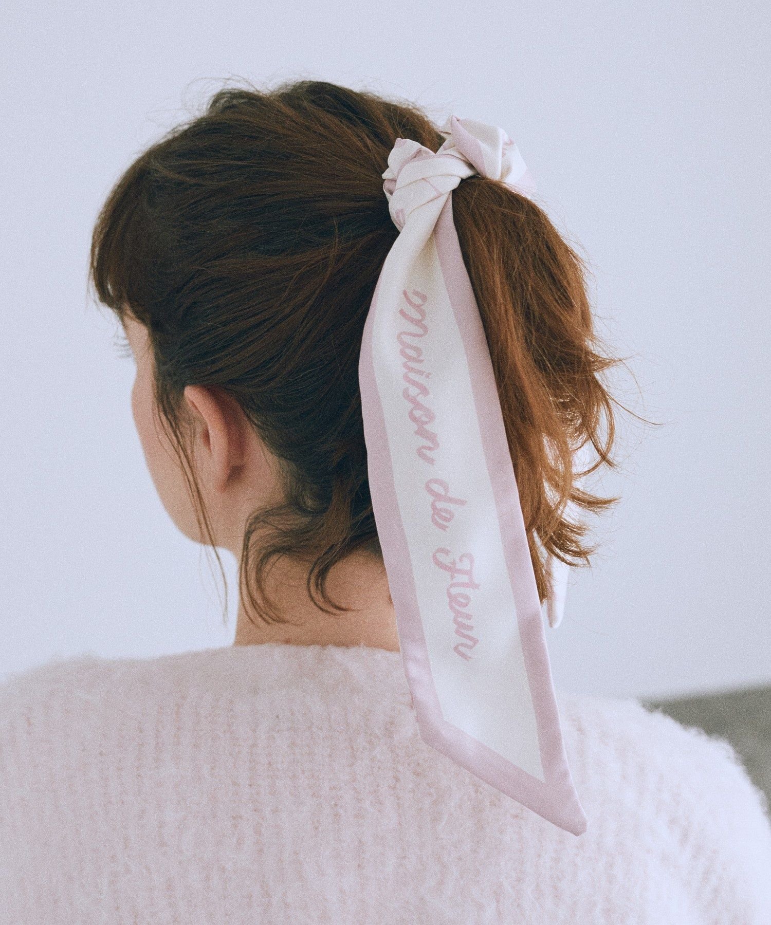 Maison de FLEUR リボンプリントスカーフ メゾン ド フルール ファッション雑貨 スカーフ・バンダナ ピ..