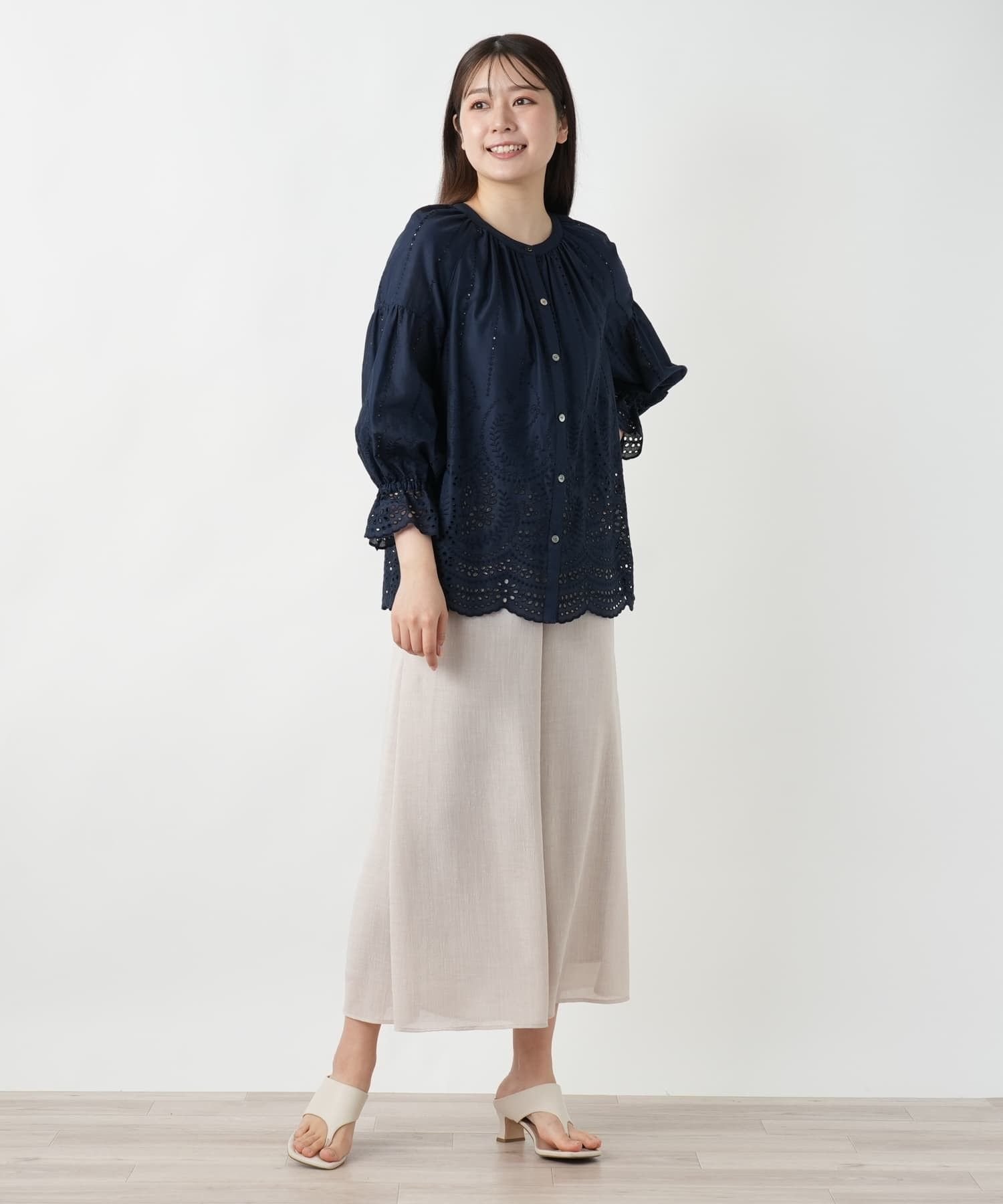 Leilian レースバンドカラーブラウス レリアン トップス シャツ・ブラウス レッド ネイビー