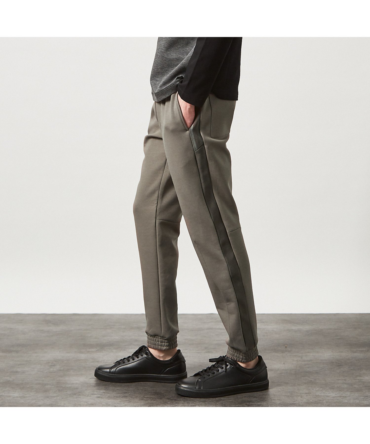 ABAHOUSE LASTWORD 【セットアップ対応】ラインハイショク ジョグパンツ アバハウス パンツ その他のパンツ ブラック グレー【送料無料】