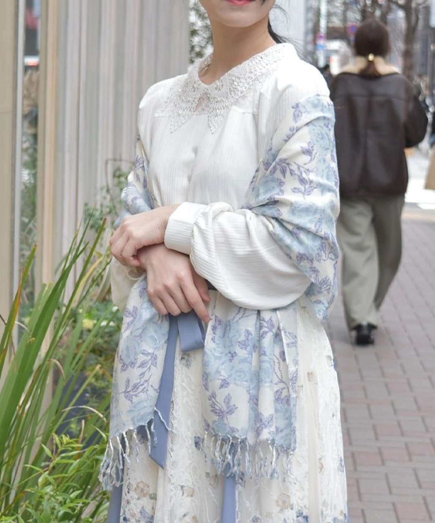 楽天市場】ブルー 青(柄花・植物)(マフラー・スカーフ 楽天市場】ブルー 青(柄花・植物)(マフラー・スカーフ