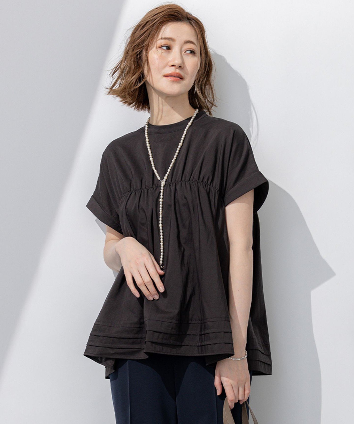 23区 L 【撥水加工/洗える】シアーナイロンツイル ギャザー ブラウス ニジュウサンク トップス シャツ・ブラウス ブラック パープル ホワイト