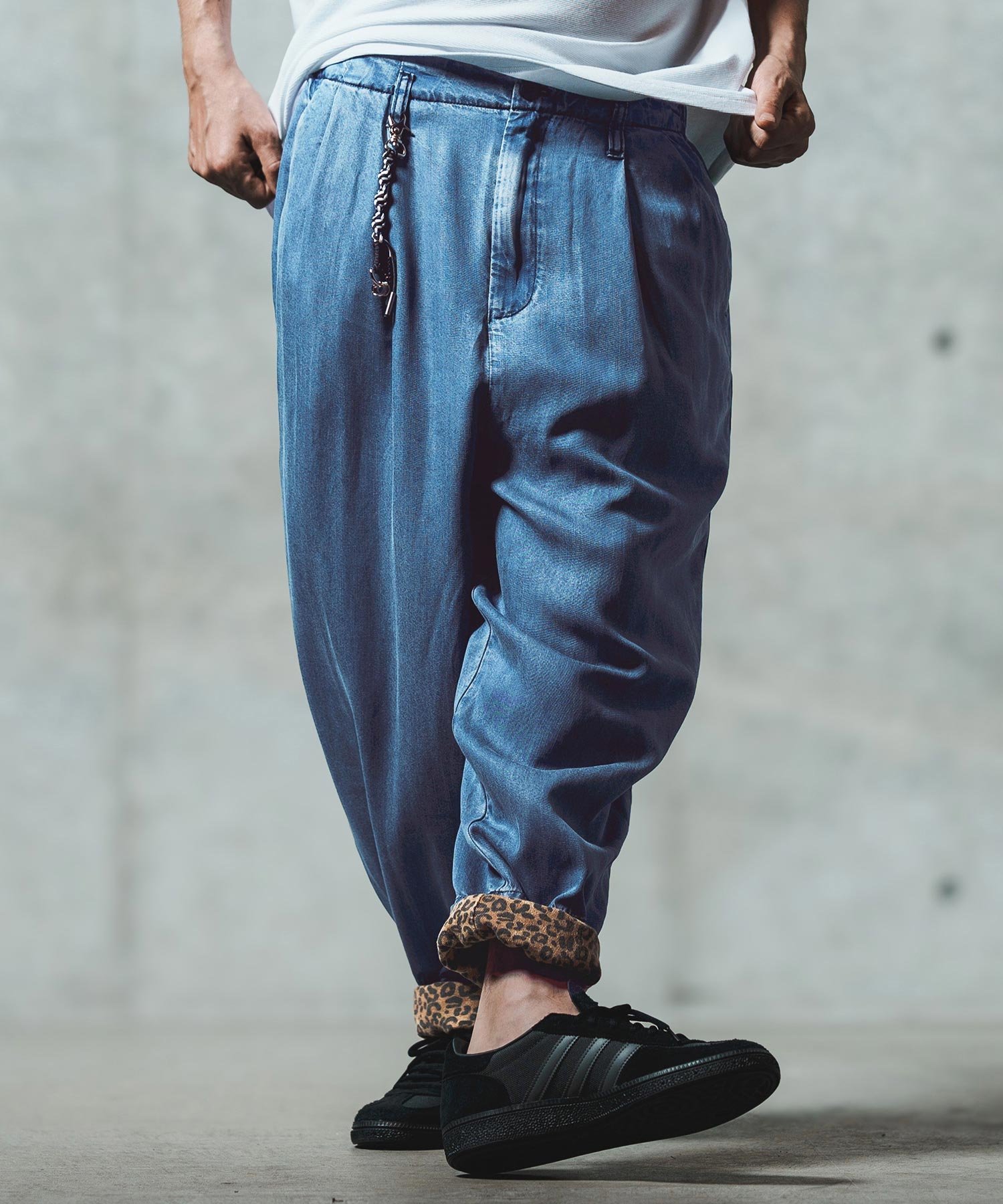 GLIMCLAP mp13556-Color scheme design & balloon silhouette pants-light ounc カンビオ パンツ その他のパンツ ネイビー【送料無料】