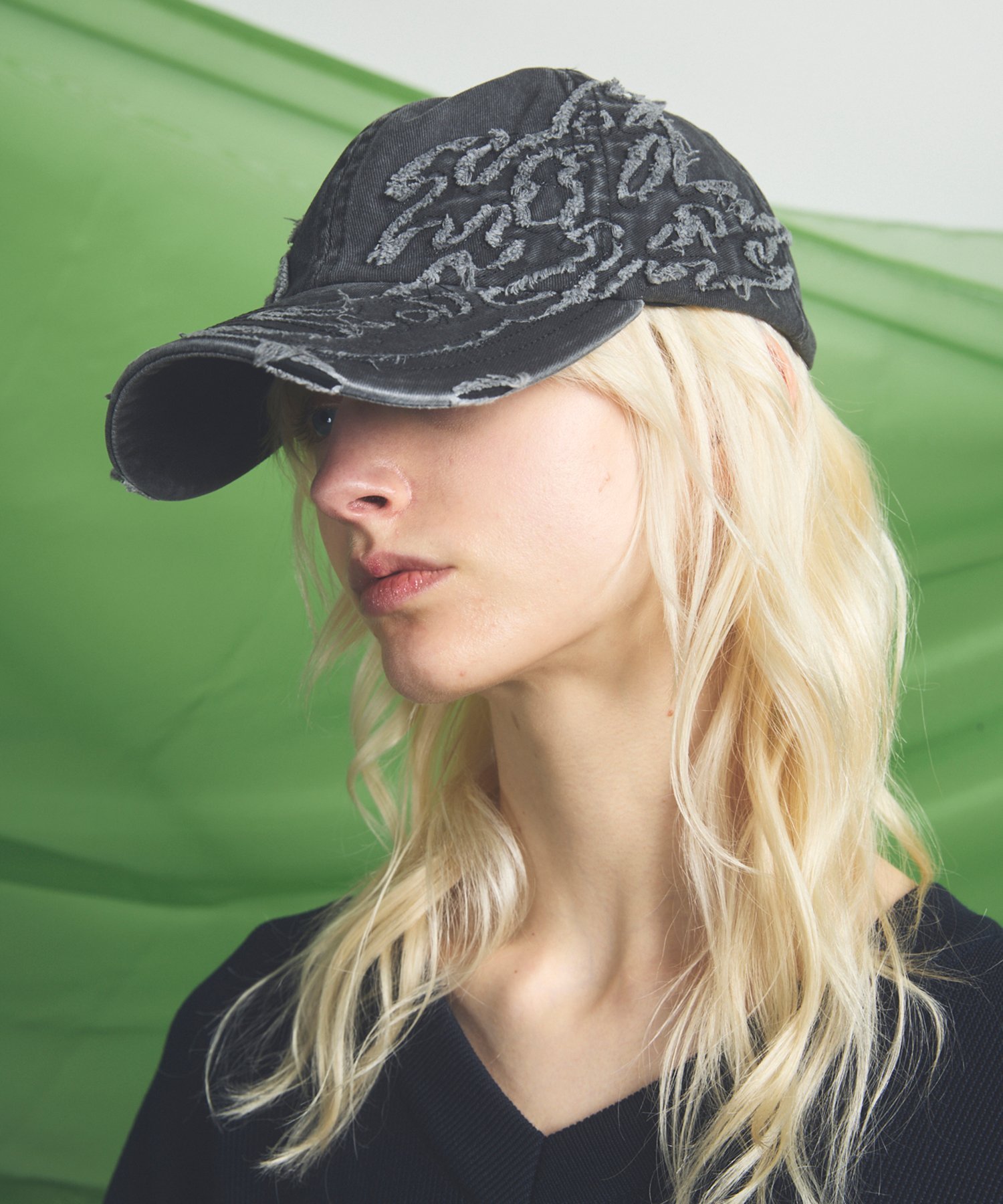 MAISON SPECIAL Fade Motif Damaged Tribal Pattern 6P Cap メゾンスペシャル 帽子 キャップ ブラック【送料無料】