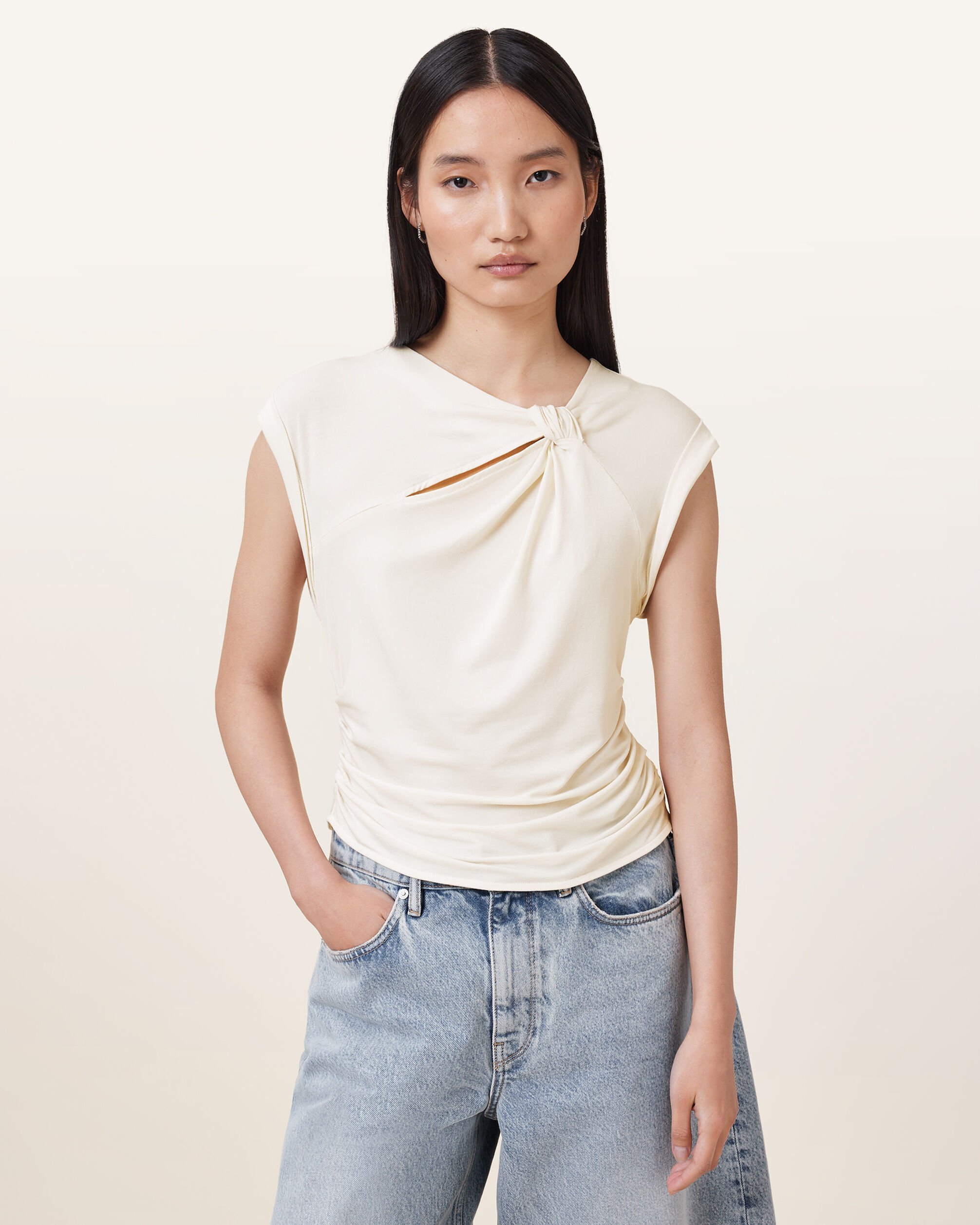 【SALE／40%OFF】ALLSAINTS (W)ROBIN TOP オールセインツ トップス カットソー・Tシャツ ホワイト【送料無料】のサムネイル