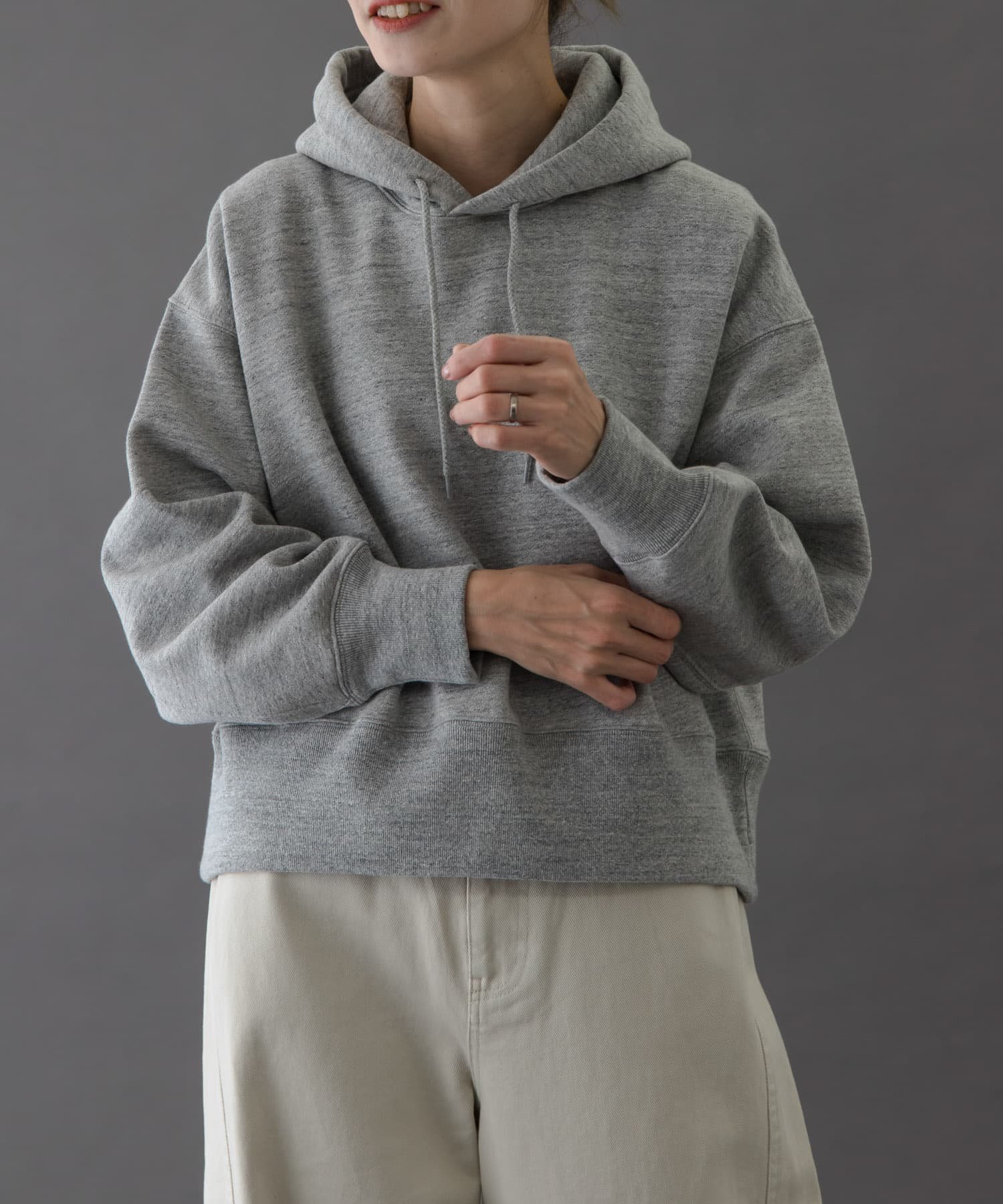 【SALE/15%OFF】URBAN RESEARCH DOORS FORK&SPOON リサイクル裏毛クロップドフーディー アーバンリサーチドアーズ トップス パーカー・フーディー ネイビー【送料無料】