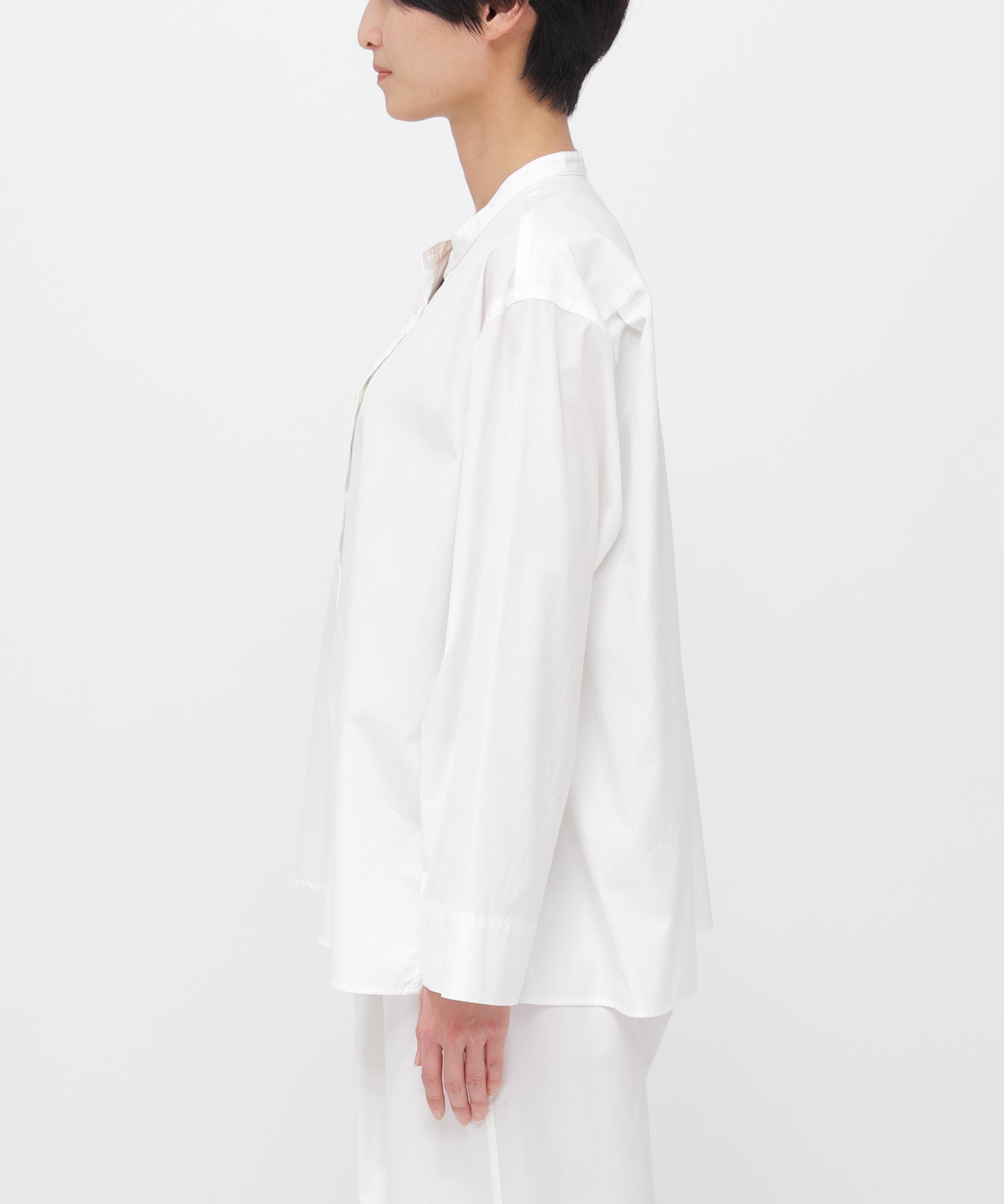 MARGARET HOWELL PLAIN POPLIN SHIRT マーガレット・ハウエル トップス シャツ・ブラウス ホワイト