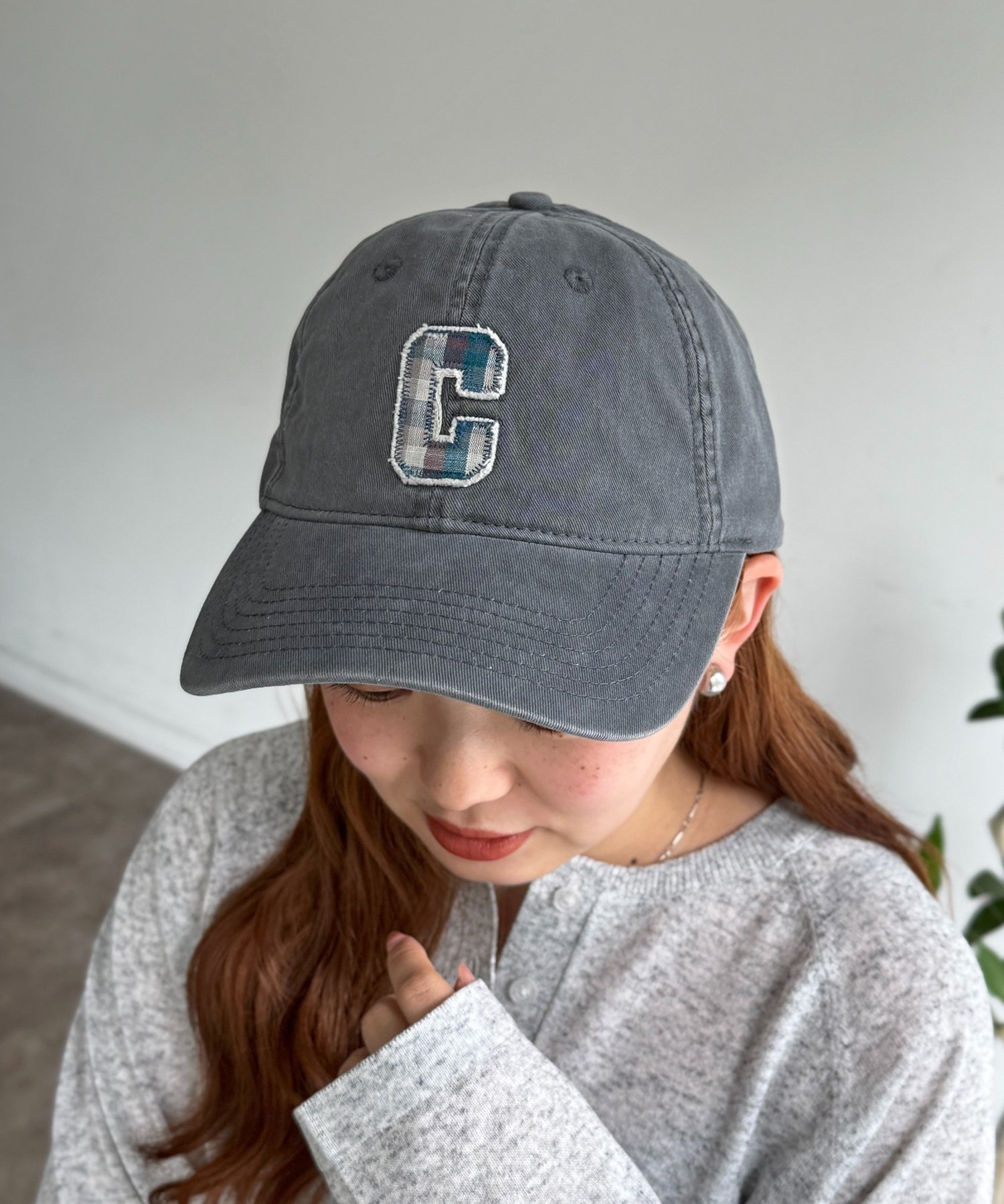 【SALE／47%OFF】CPCM ワッペンチェックキャップ シーピーシーエム 帽子 その他の帽子 グレー ホワイト レッド
