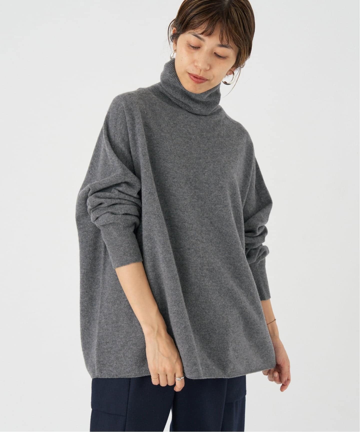 IENA Fineニュージーウール ハイネックプルオーバー イエナ トップス ニット グレー ブラック ベージュ【送料無料】のサムネイル