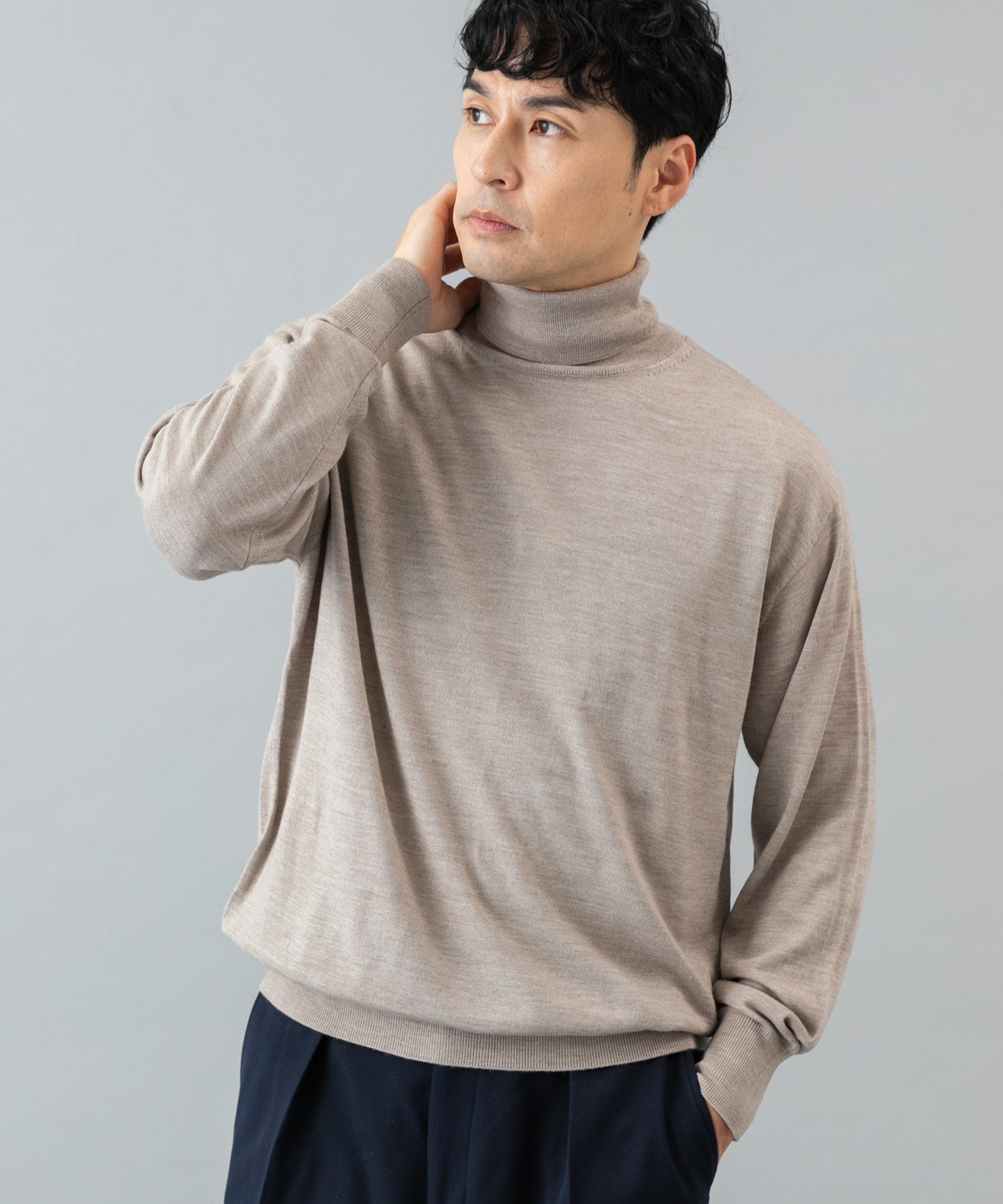 URBAN RESEARCH ROSSO イタリア糸メリノウールタートルネックニット アーバンリサーチロッソ トップス ニット グレー ネイビー ブラック【送料無料】