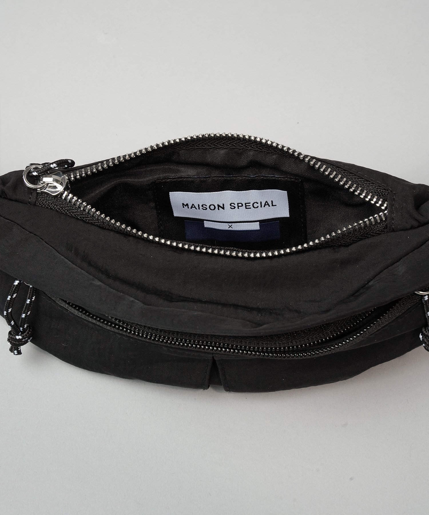 MAISON SPECIAL Nylon Crescent Waist Pouch メゾンスペシャル バッグ ショルダーバッグ ブラック