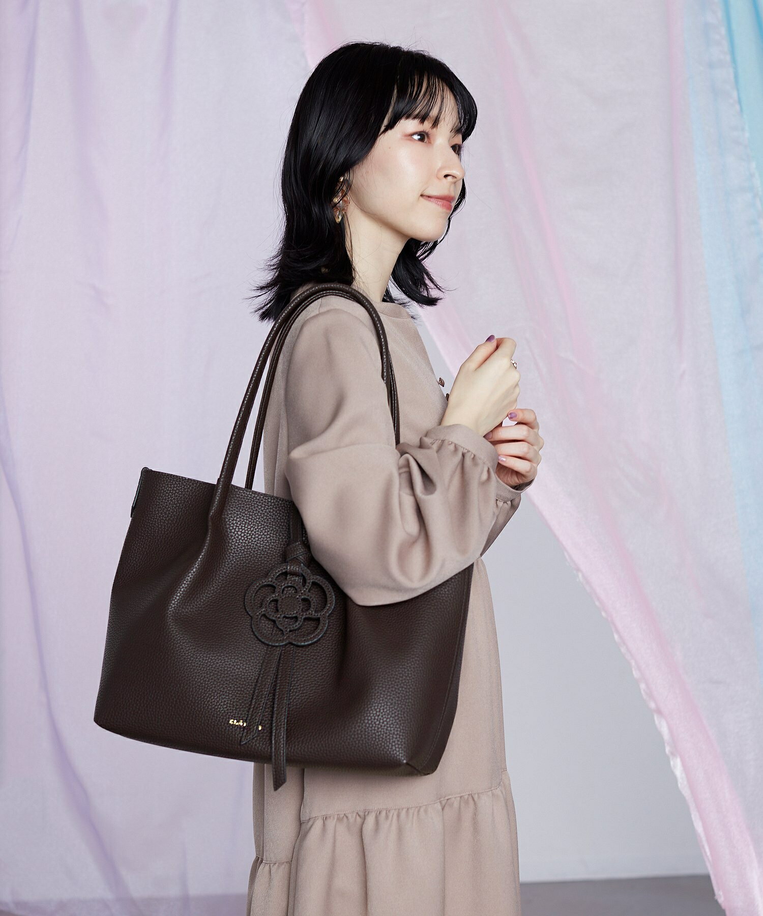 【SALE／40%OFF】CLATHAS ジュドランジュ トートバッグ ペールブルー3 クイーポ バッグ トートバッグ ブルー ピンク ブラック ベージュ【送料無料】のサムネイル