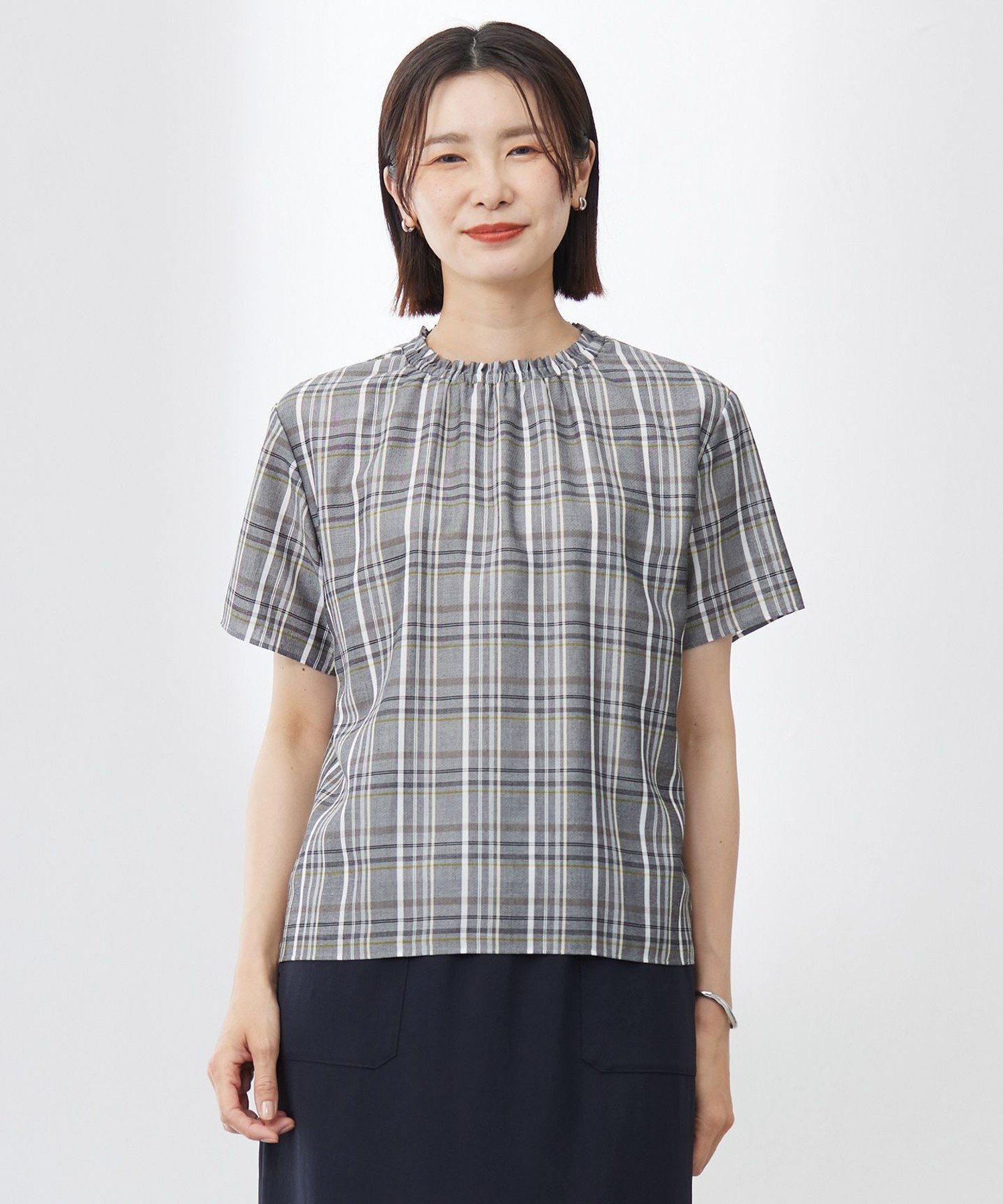 J.PRESS 【洗える】シアーストライプ&チェック ブラウスライク カットソー ジェイプレス トップス カットソー・Tシャツ グレー