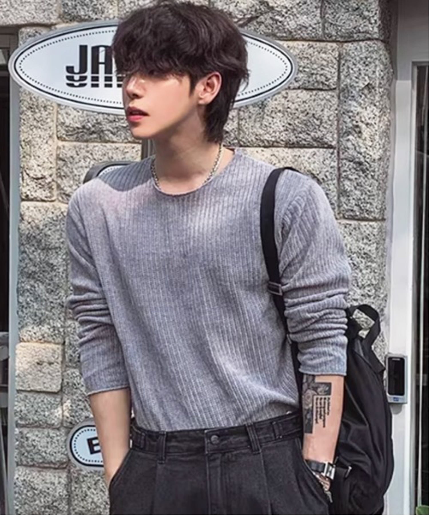 NOWLE NOWLE/(M)【NOWLE】カットオフエッジ 凹凸テクスチャー リラックスフィット カットソー チェルカ トップス カットソー・Tシャツ ブラック グレー