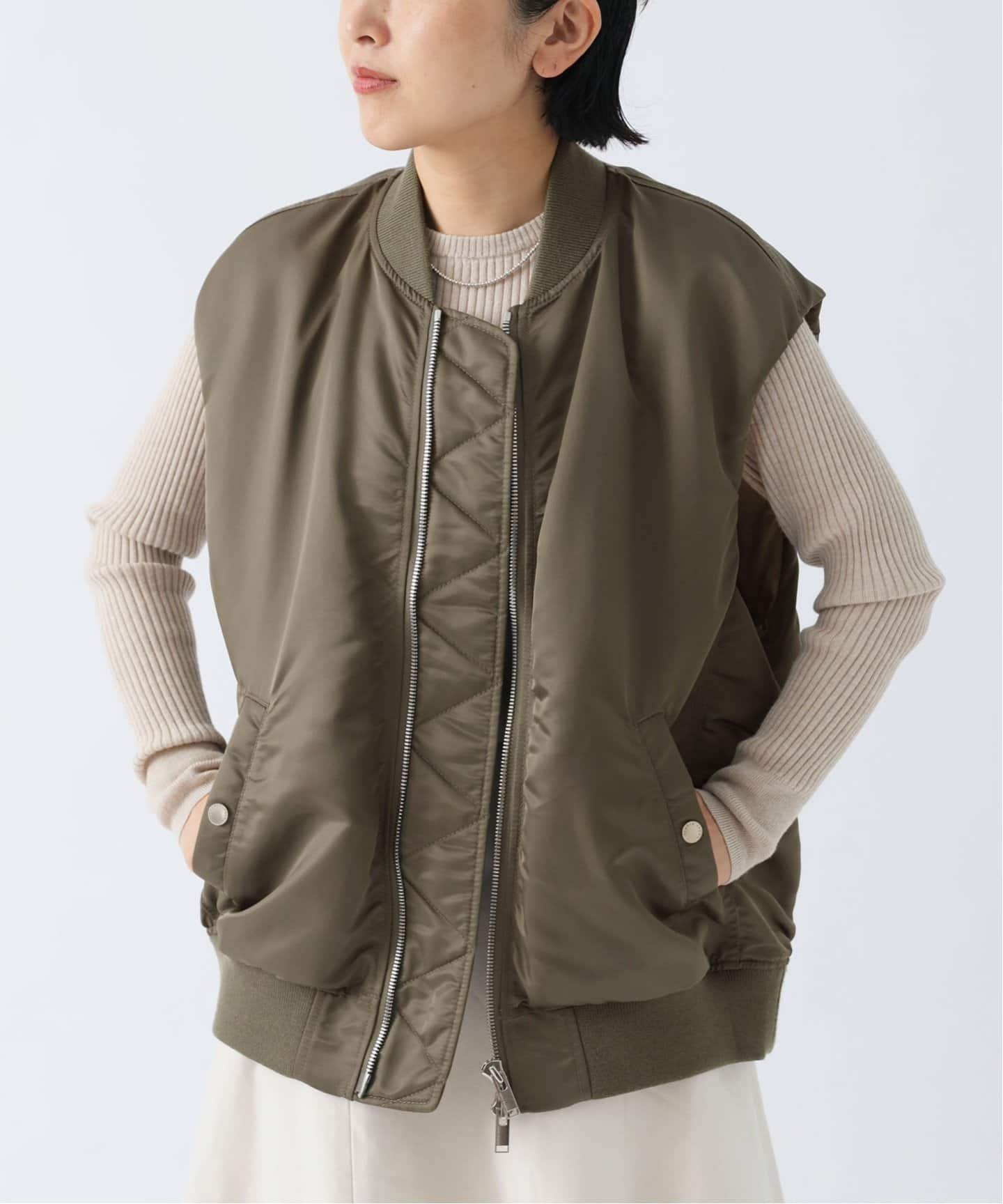 【SALE／30%OFF】IENA 【UPPER HIGHTS/アッパーハイツ】 別注 THE U-2 イエナ ジャケット・アウター ダウンジャケット・ダウンベスト カーキ【送料無料】のサムネイル