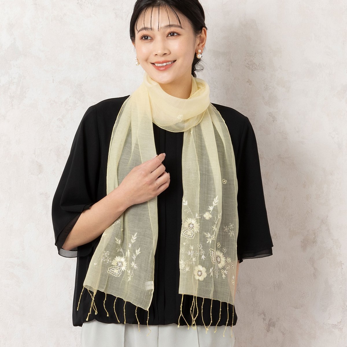楽天市場】ビーズ 刺繍ストールの通販 楽天市場】ビーズ 刺繍ストールの通販