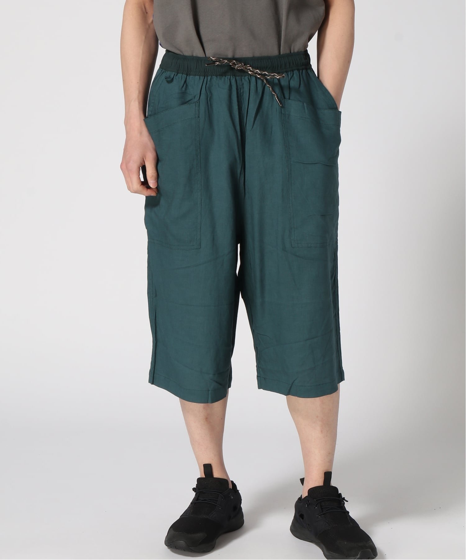gym master gym master/(U)麻レーヨンガーデニングクロップドパンツ ジムマスター パンツ その他のパンツ ブラック ネイビー ベージュ カーキグリーン グリーン