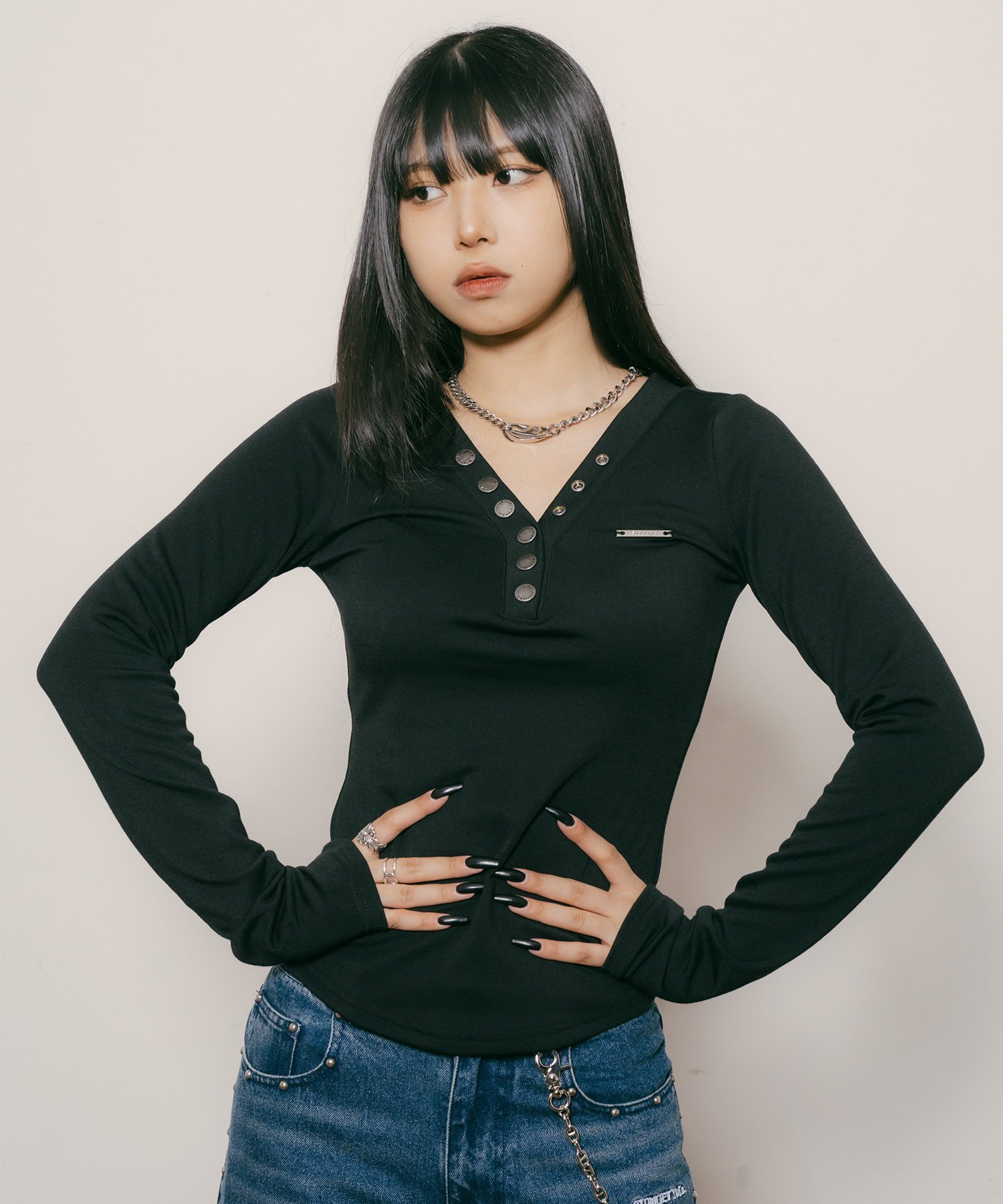 Subciety WOMENS Button V-NECK tee【WOMEN】 サブサエティ トップス カットソー・Tシャツ ブラック ホワイト