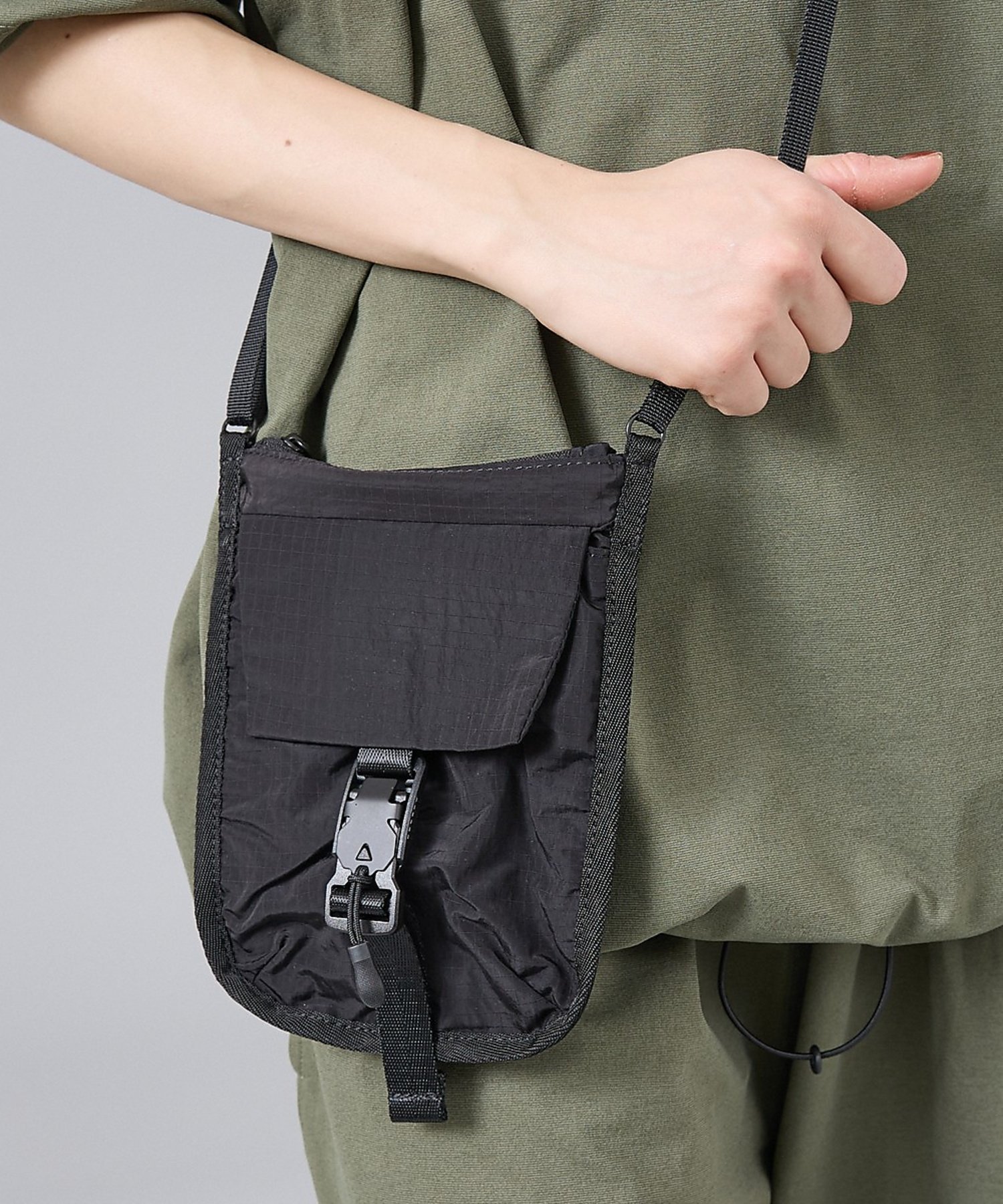 【NoiR/ノワール】LightMiniShoulder/ライトミニショルダー/ アバハウス バッグ ショルダーバッグ ブラック