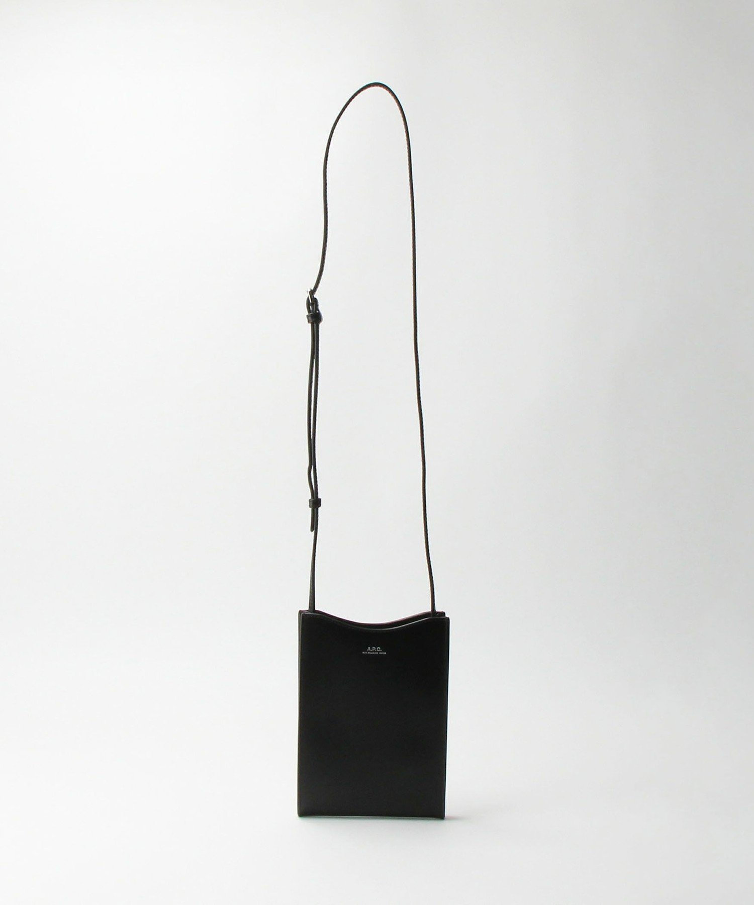 a.p.c. 大人気 A.P.C. アーペーセー ジェイミーネックポーチ黒 本革 