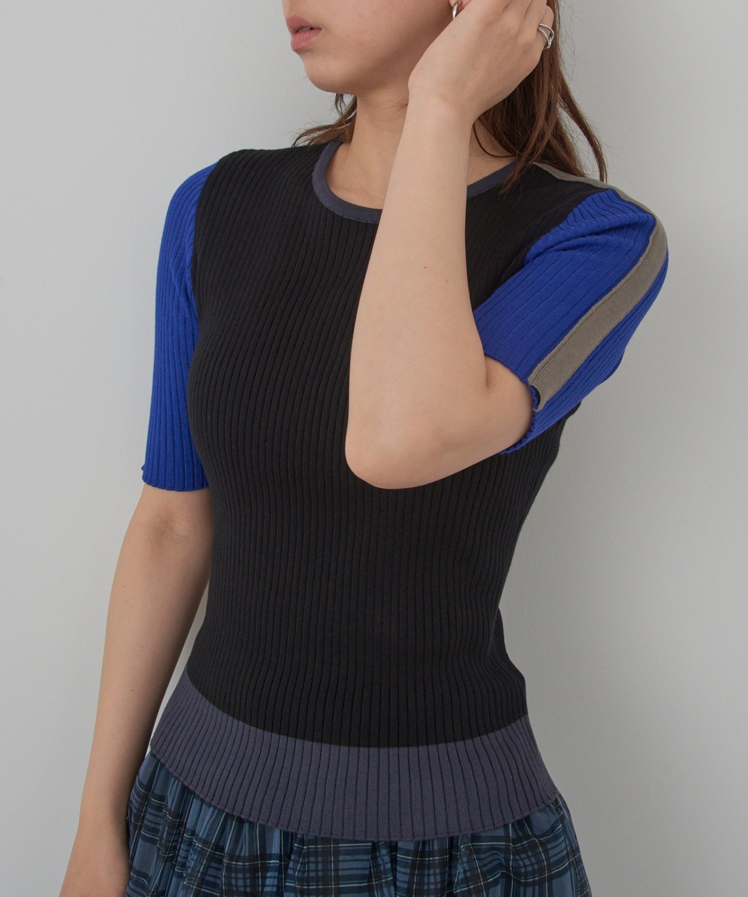MAISON BREEZE reveur MAISON BREEZE reveur/ウォッシャブル 配色リブニットプルオーバー trc セットアップセブン トップス ニット ホワイト ブラック