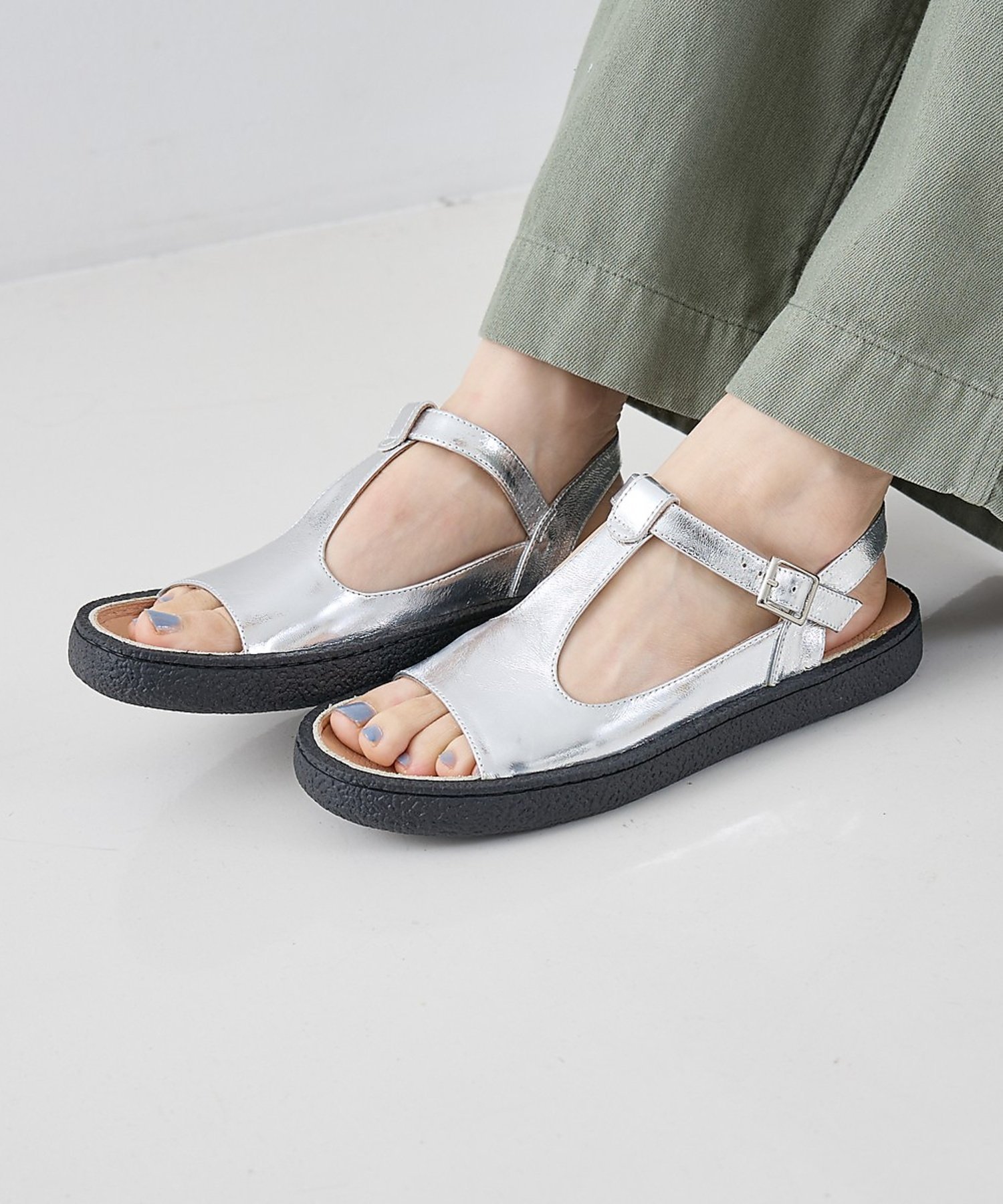 collex 【MOHI/モヒ】Tストラップサンダル コレックス シューズ・靴 サンダル シルバー ブラック【送料無料】