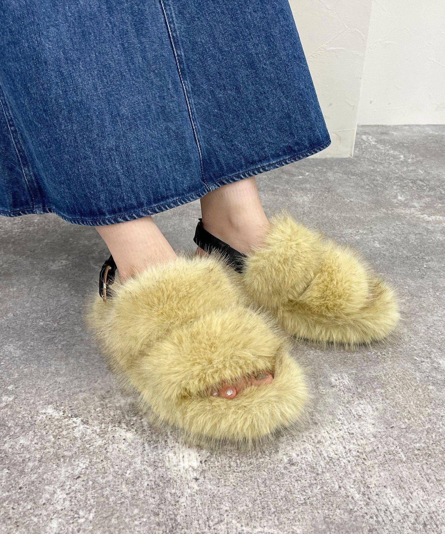楽天市場】ugg サンダル ファー(カラーイエロー)(レディース 楽天市場】ugg サンダル ファー(カラーイエロー)(レディース