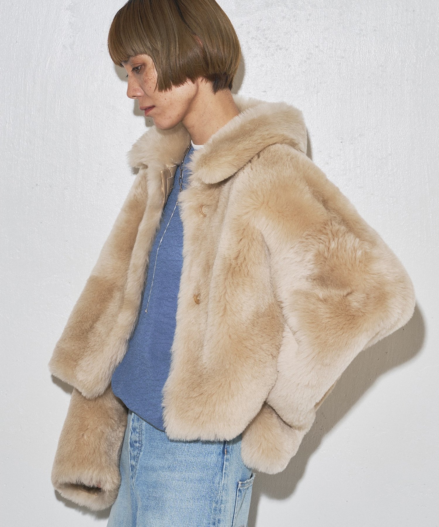 Whim Gazette 【GEMINI】ファーコート ウィム ガゼット ジャケット・アウター その他のジャケット・アウター ベージュ【送料無料】のサムネイル