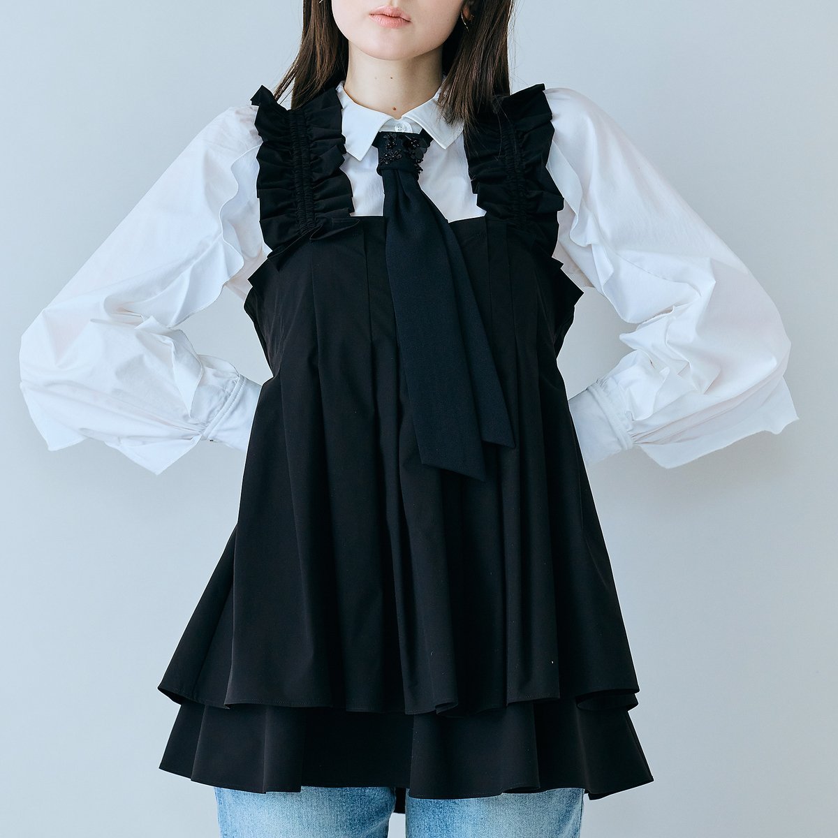 Audie a Muses タックデザインビスチェ ローズティアラ トップス シャツ・ブラウス ブラック【送料無料】