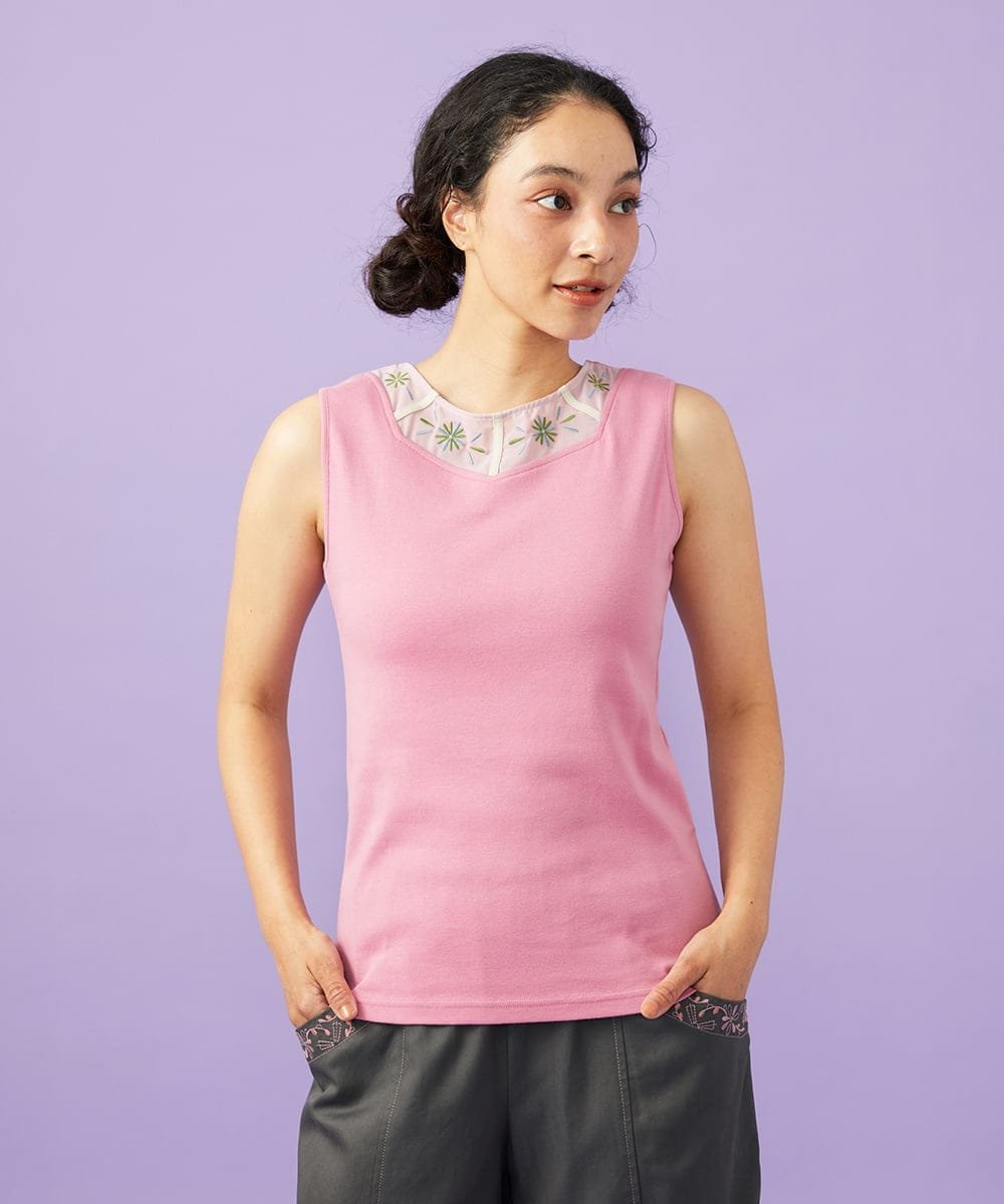 Jocomomola 【2WAY】フラワー刺繍シフォンタンクトップ ホコモモラ トップス カットソー・Tシャツ ホワイト ブラック ピンク