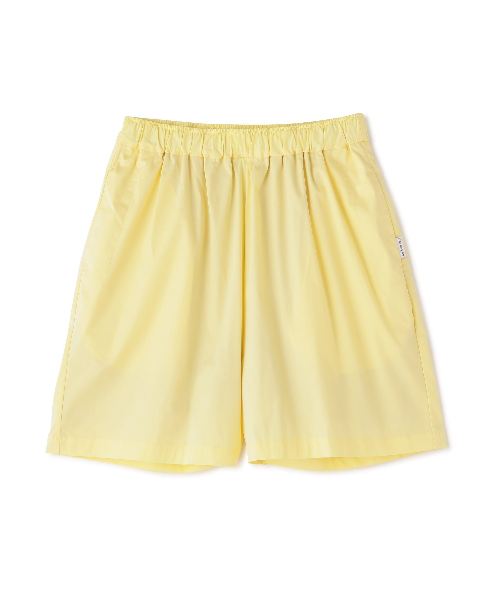 LHP（エルエイチピー）LittleSunnyBite/リトルサニーバイト/Nylon short pants/ナイロンショートパンツLittle&nbsp;sunny&nbsp;bite・オリジナルピスネーム付き・ポケットあり・ウエストはゴム仕様Little&nbsp;sunny&nbsp;bite・・・What&nbsp;was&nbsp;your&nbsp;childhood&nbsp;like?“カワイイ”ものには、何にでも心を引かれた女の子。女性になった今でも、その心は変わらずいたい。素直に好きと思えるモノを手に取り、ハートで感じて欲しい。あなたの”カワイイ”がココにはあります。というコンセプトのもと、14SSからスタートするこのブランドは、海外のカワイイを発信する人達と一緒に作るブランド。アーティストとのコラボレーションなどを始め、&nbsp;”Little&nbsp;Sunny&nbsp;Bite”らしいカワイイをお届け出来ればと思います。型番：784-3113712-060-18 HX9886【採寸】S：ウエスト(ゴム入り)70cm、ヒップ112cm、総丈48cm、股上43cm、股下9cm、わたり幅40.5cm、裾幅40cm商品のサイズについて【商品詳細】中国製素材：（表地）コットン100%サイズ：S洗濯機可、ドライクリーニング※画面上と実物では多少色具合が異なって見える場合もございます。ご了承ください。商品のカラーについて 【予約商品について】 ※「先行予約販売中」「予約販売中」をご注文の際は予約商品についてをご確認ください。LHP（エルエイチピー）LittleSunnyBite/リトルサニーバイト/Nylon short pants/ナイロンショートパンツLittle&nbsp;sunny&nbsp;bite・オリジナルピスネーム付き・ポケットあり・ウエストはゴム仕様Little&nbsp;sunny&nbsp;bite・・・What&nbsp;was&nbsp;your&nbsp;childhood&nbsp;like?“カワイイ”ものには、何にでも心を引かれた女の子。女性になった今でも、その心は変わらずいたい。素直に好きと思えるモノを手に取り、ハートで感じて欲しい。あなたの”カワイイ”がココにはあります。というコンセプトのもと、14SSからスタートするこのブランドは、海外のカワイイを発信する人達と一緒に作るブランド。アーティストとのコラボレーションなどを始め、&nbsp;”Little&nbsp;Sunny&nbsp;Bite”らしいカワイイをお届け出来ればと思います。型番：784-3113712-060-18 HX9886【採寸】S：ウエスト(ゴム入り)70cm、ヒップ112cm、総丈48cm、股上43cm、股下9cm、わたり幅40.5cm、裾幅40cm商品のサイズについて【商品詳細】中国製素材：（表地）コットン100%サイズ：S洗濯機可、ドライクリーニング※画面上と実物では多少色具合が異なって見える場合もございます。ご了承ください。商品のカラーについて 【予約商品について】 ※「先行予約販売中」「予約販売中」をご注文の際は予約商品についてをご確認ください。■重要なお知らせ※ 当店では、ギフト配送サービス及びラッピングサービスを行っておりません。ご注文者様とお届け先が違う場合でも、タグ（値札）付「納品書 兼 返品連絡票」同梱の状態でお送り致しますのでご了承ください。 ラッピング・ギフト配送について※ 2点以上ご購入の場合、全ての商品が揃い次第一括でのお届けとなります。お届け予定日の異なる商品をお買い上げの場合はご注意下さい。お急ぎの商品がございましたら分けてご購入いただきますようお願い致します。発送について ※ 買い物カートに入れるだけでは在庫確保されませんのでお早めに購入手続きをしてください。当店では在庫を複数サイトで共有しているため、同時にご注文があった場合、売切れとなってしまう事がございます。お手数ですが、ご注文後に当店からお送りする「ご注文内容の確認メール」をご確認ください。ご注文の確定について ※ Rakuten Fashionの商品ページに記載しているメーカー希望小売価格は、楽天市場「商品価格ナビ」に登録されている価格に準じています。 商品の価格についてLHPLHPのその他のパンツパンツご注文・お届けについて発送ガイドラッピンググッズ3,980円以上送料無料ご利用ガイド