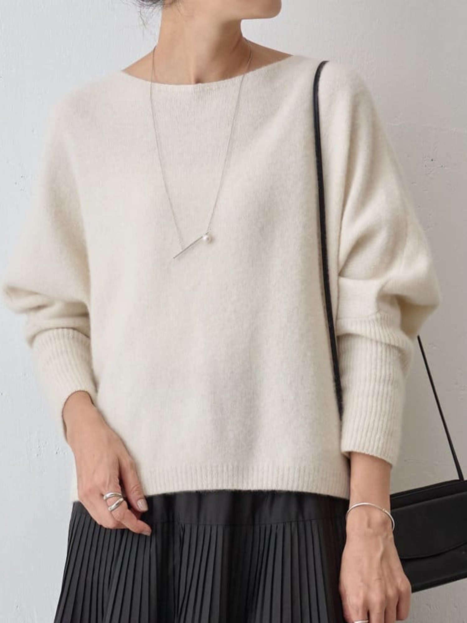 BEARDSLEY ウールドルマンニット ビアズリー トップス ニット ブラック ホワイト グリーン ブルー パープル ブラウン グレー【送料無料】のサムネイル