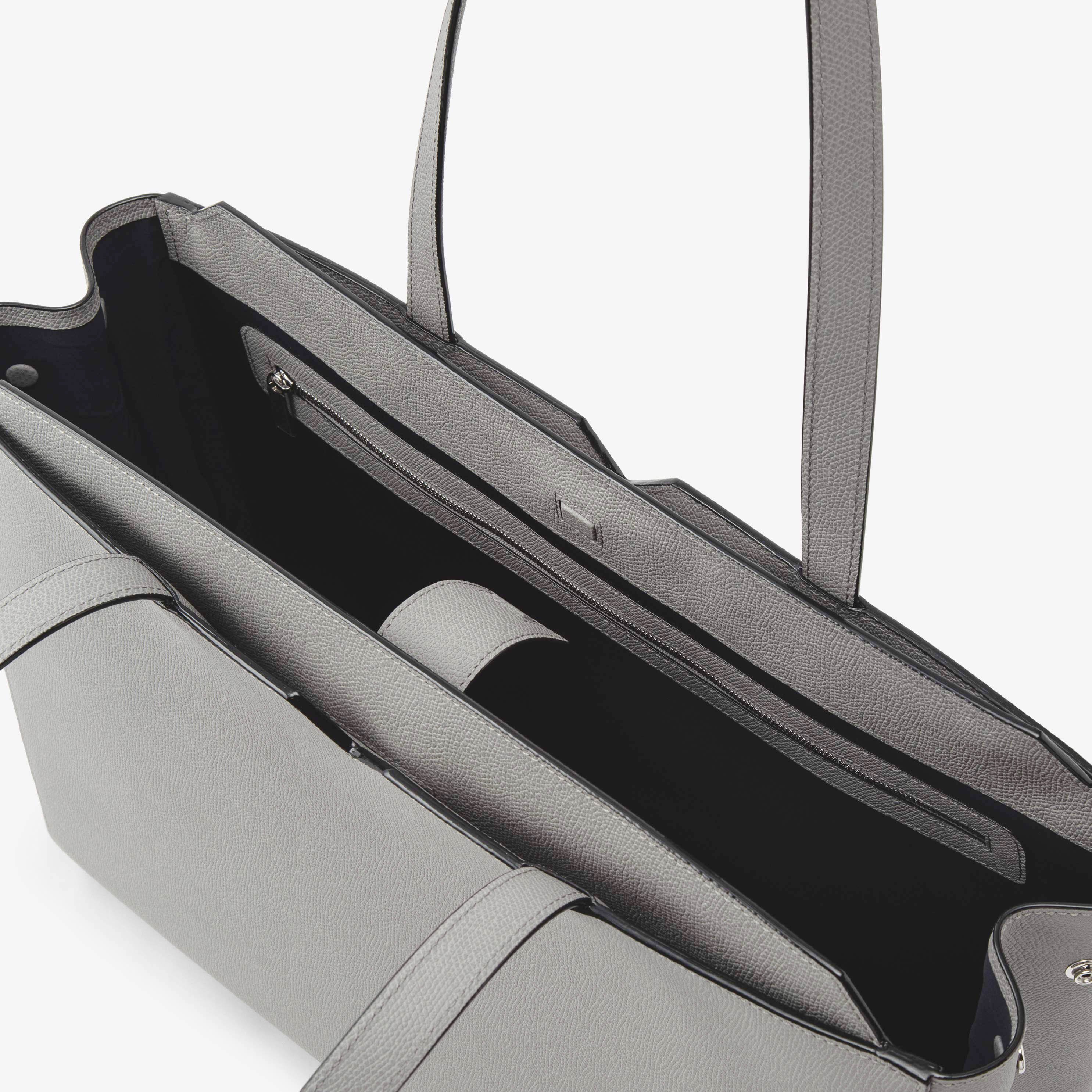 【公式】Vライン ホリゾンタル ショッピングバッグ ヴァレクストラ バッグ トートバッグ グレー