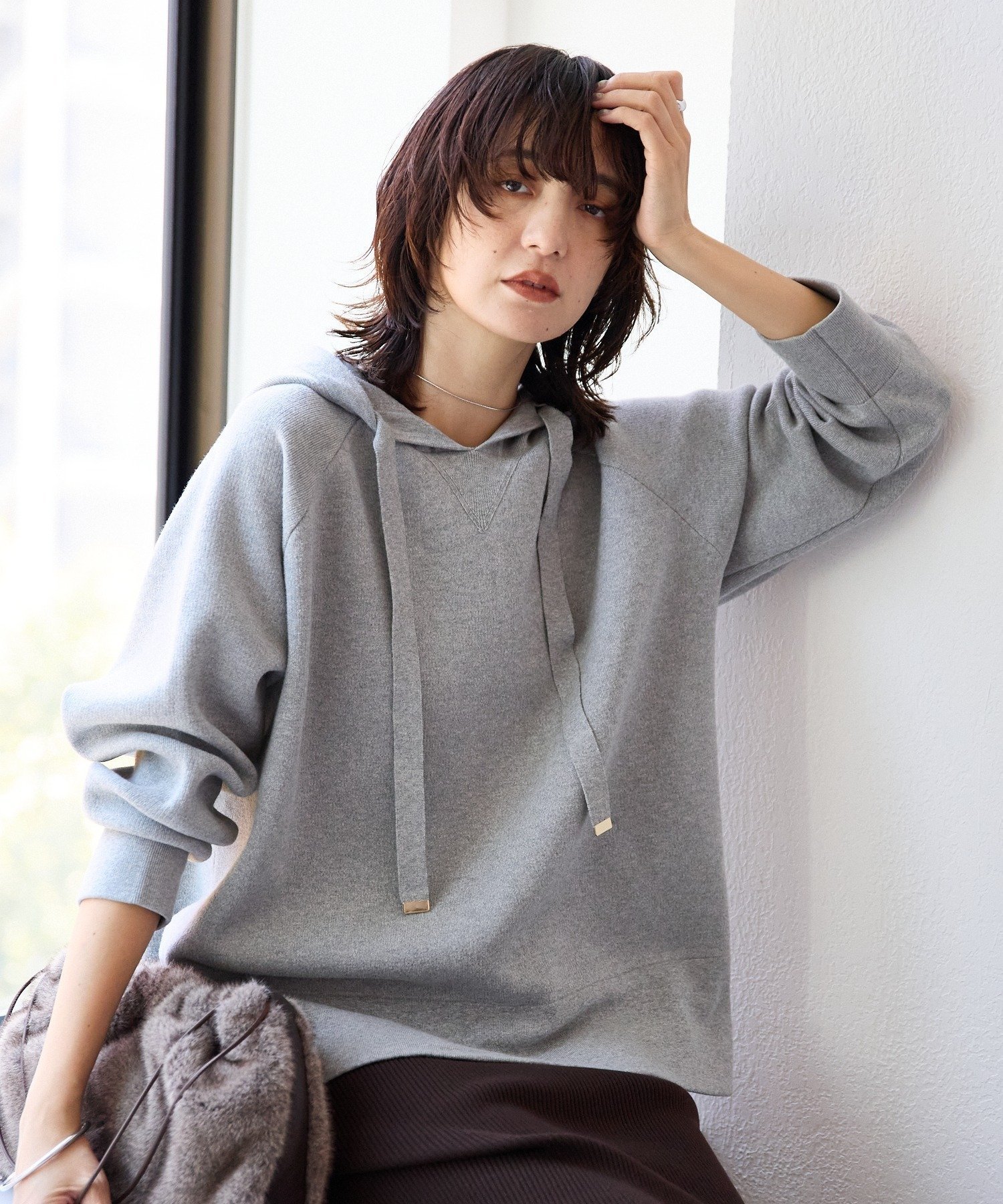 RIVE DROITE 予約【ロングシーズン活躍】スエットライクフーディニット リヴドロワ トップス ニット ホワイト ピンク【送料無料】